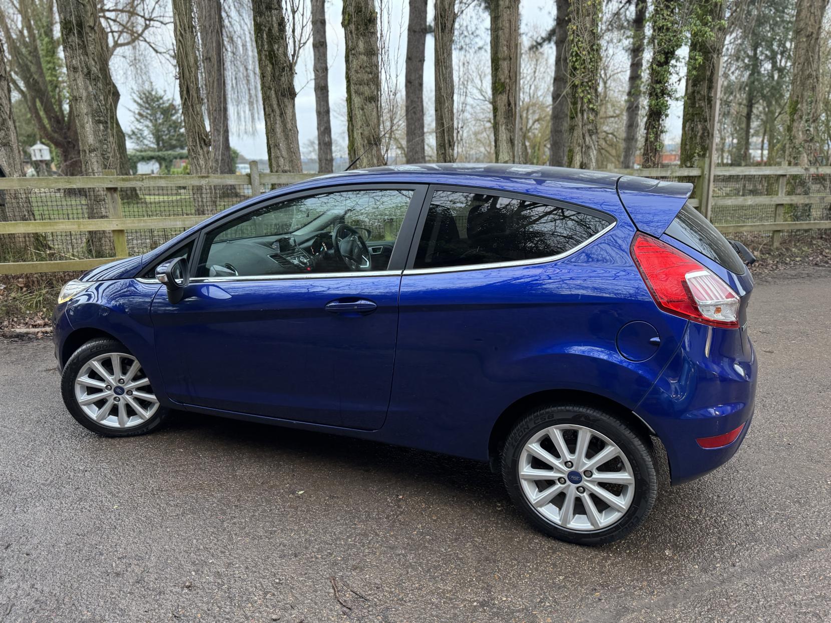 Ford Fiesta 1.0T EcoBoost Titanium Hatchback 3dr Petrol Manual Euro 6 (s/s) (100 ps)