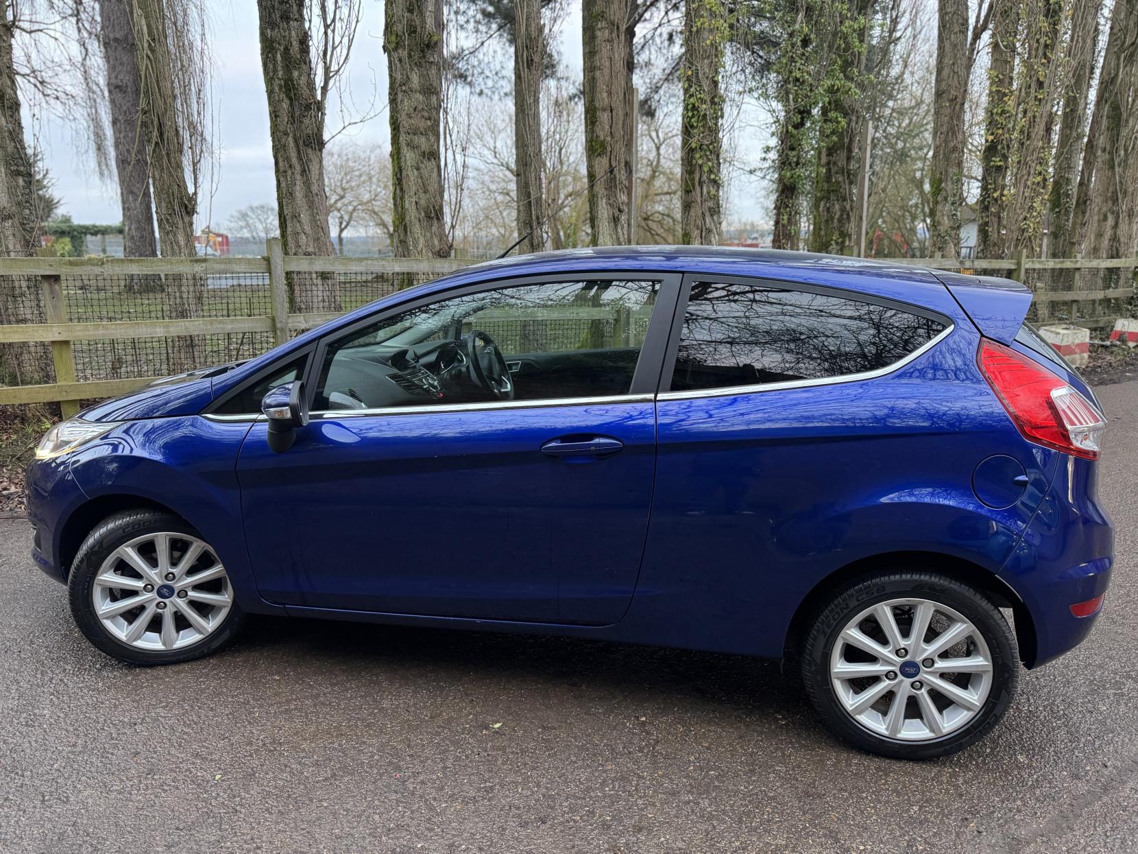 Ford Fiesta 1.0T EcoBoost Titanium Hatchback 3dr Petrol Manual Euro 6 (s/s) (100 ps)