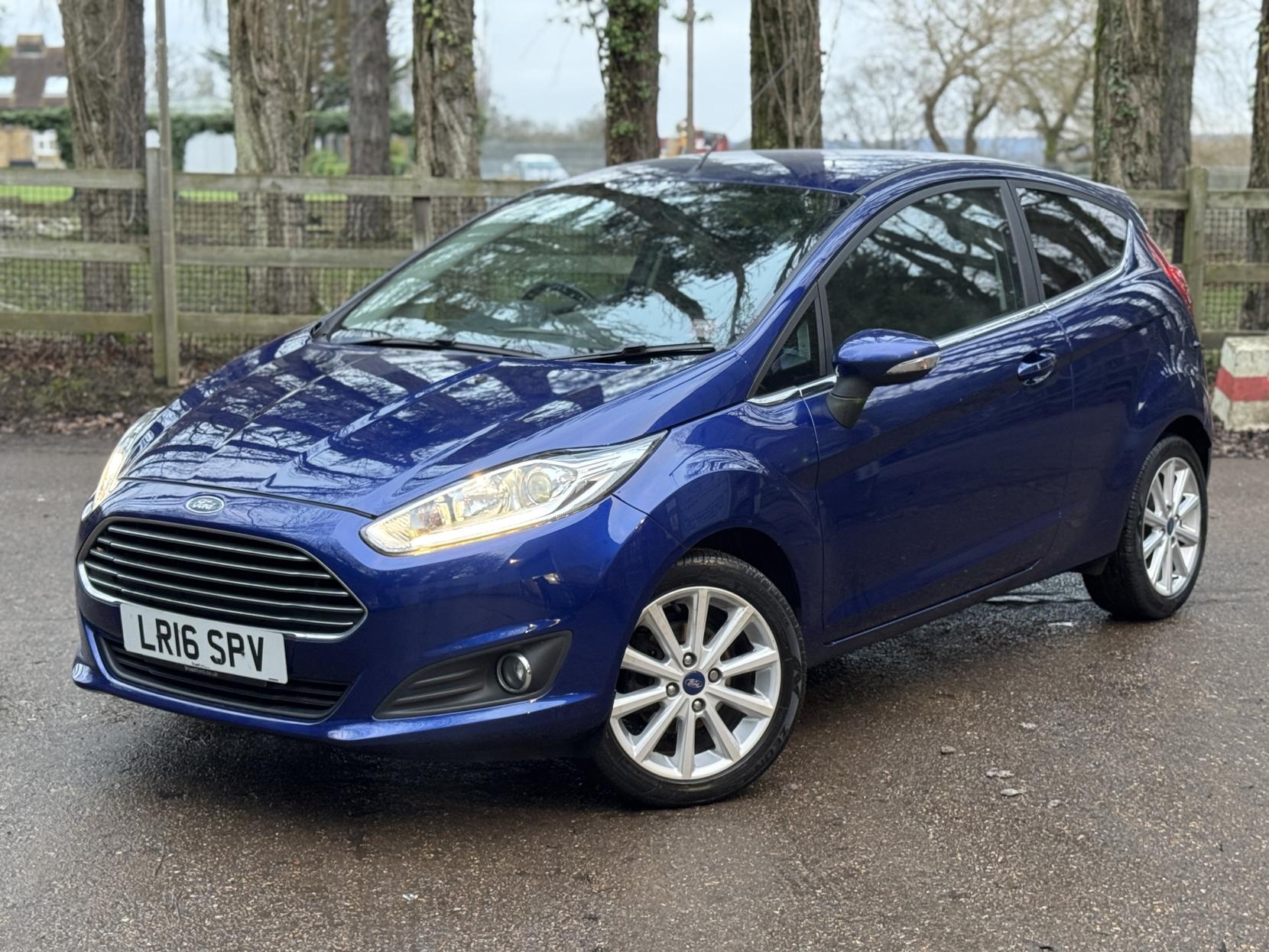 Ford Fiesta 1.0T EcoBoost Titanium Hatchback 3dr Petrol Manual Euro 6 (s/s) (100 ps)