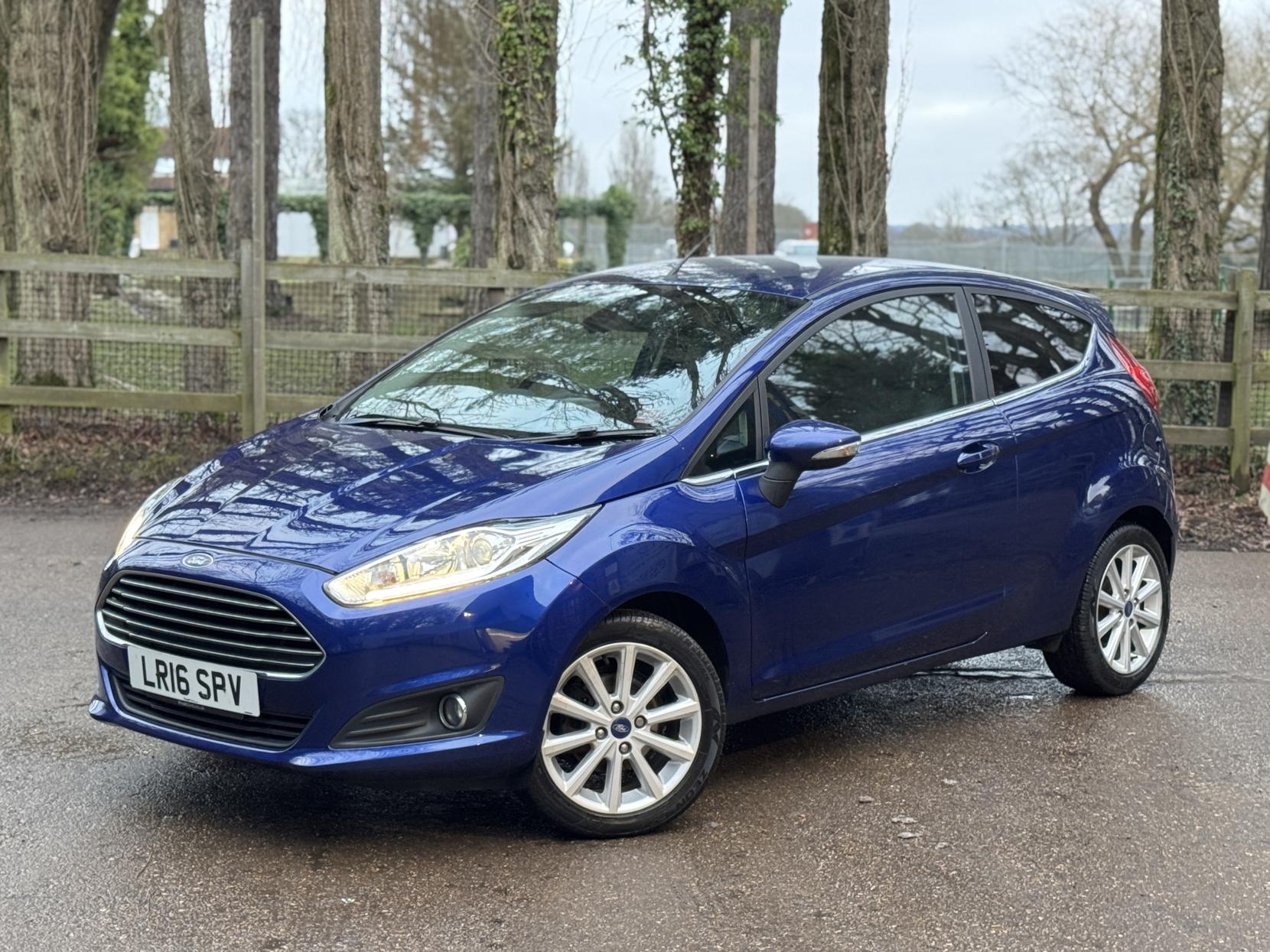 Ford Fiesta 1.0T EcoBoost Titanium Hatchback 3dr Petrol Manual Euro 6 (s/s) (100 ps)