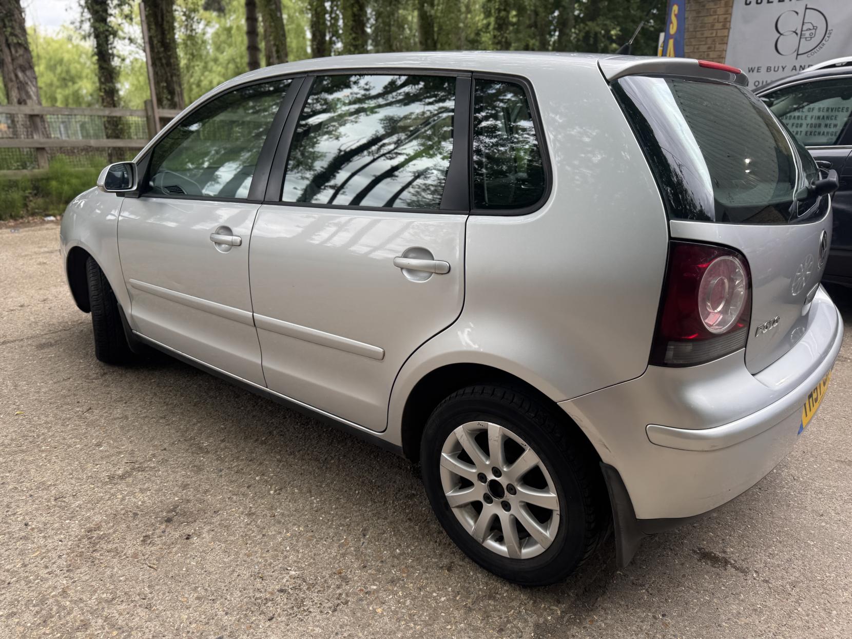 Volkswagen Polo 1.4 SE Hatchback 5dr Petrol Manual (155 g/km, 79 bhp)