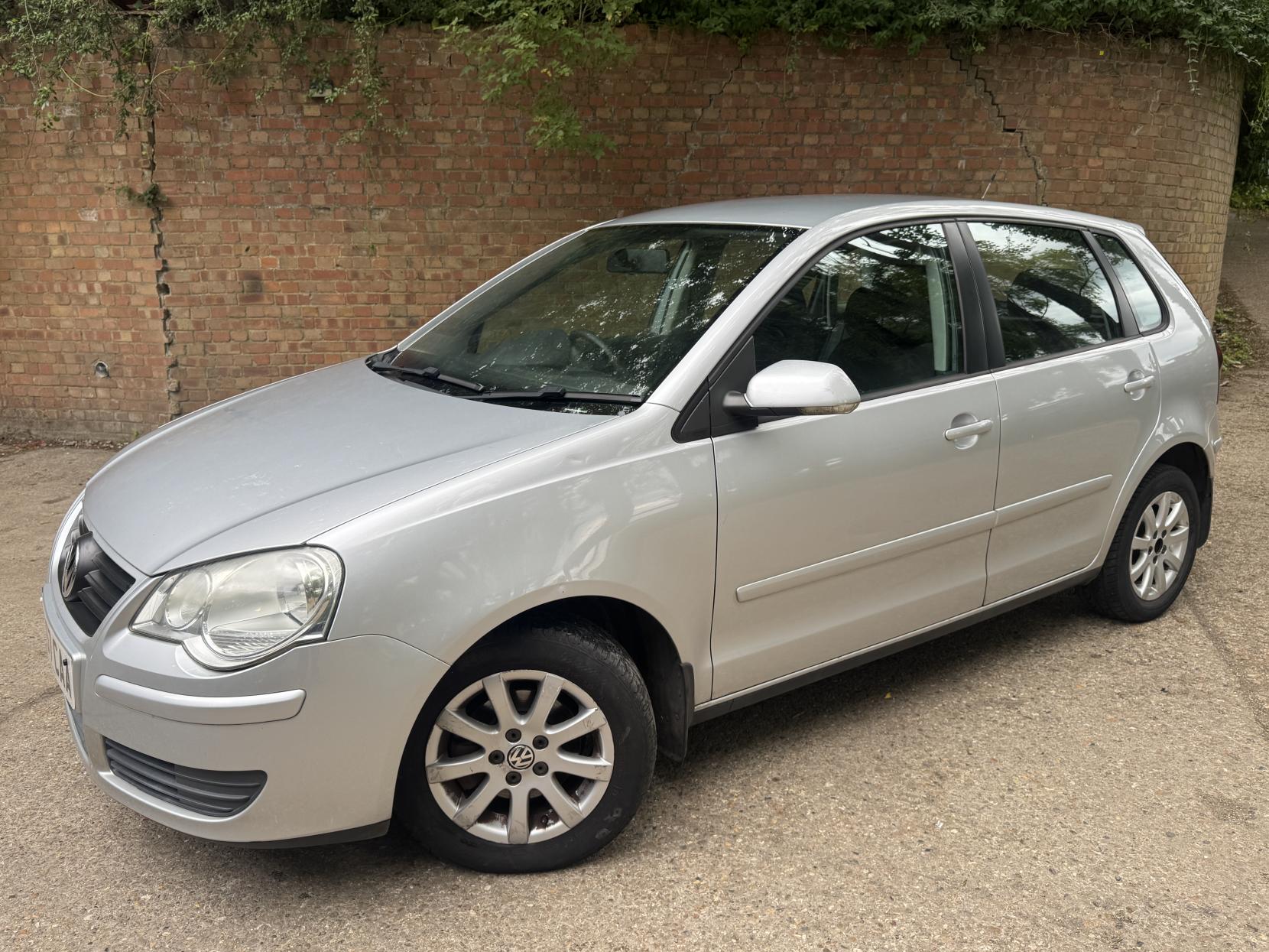 Volkswagen Polo 1.4 SE Hatchback 5dr Petrol Manual (155 g/km, 79 bhp)