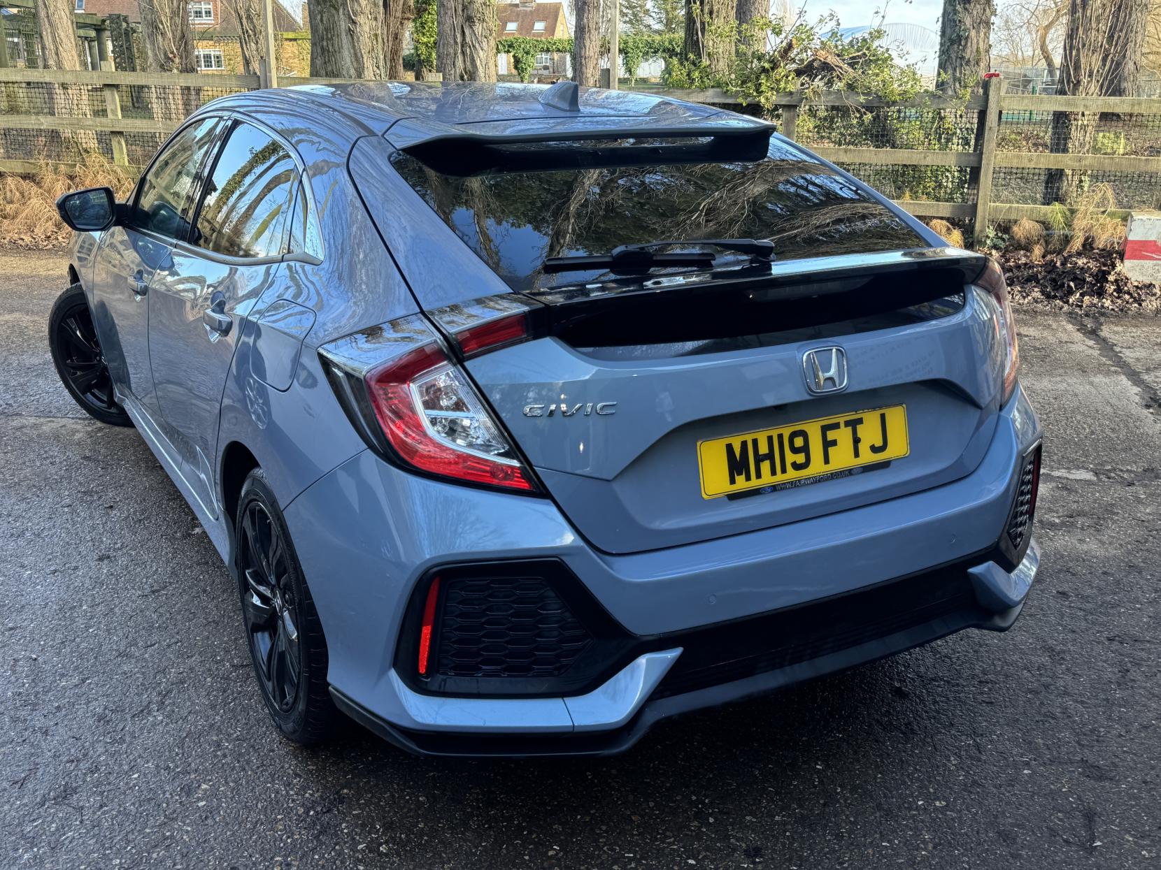 Honda Civic 1.0 VTEC Turbo SR Hatchback 5dr Petrol Manual Euro 6 (s/s) (126 ps)