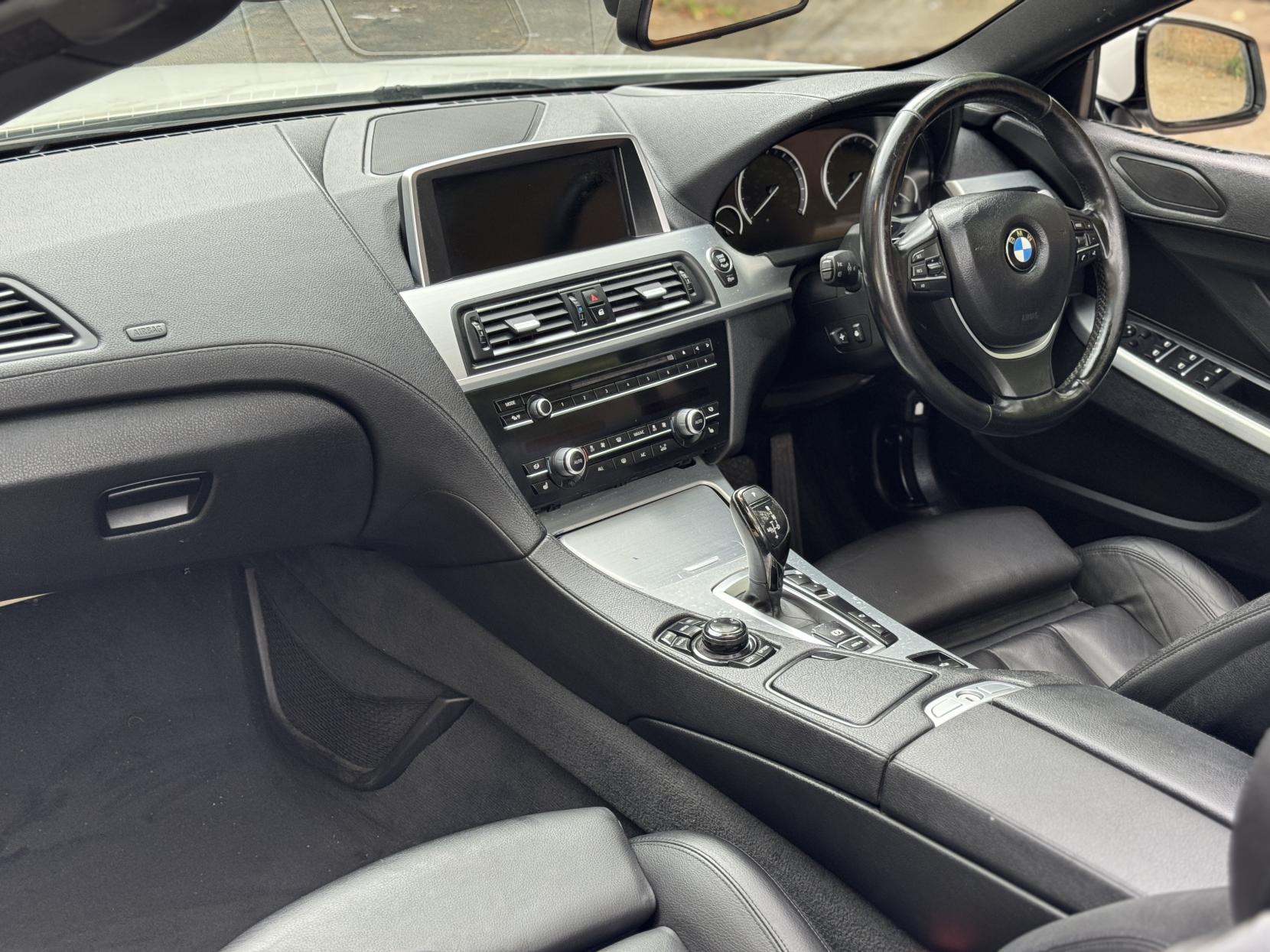 BMW 6 Series 3.0 640i SE Convertible 2dr Petrol Steptronic Euro 5 (s/s) (320 ps)