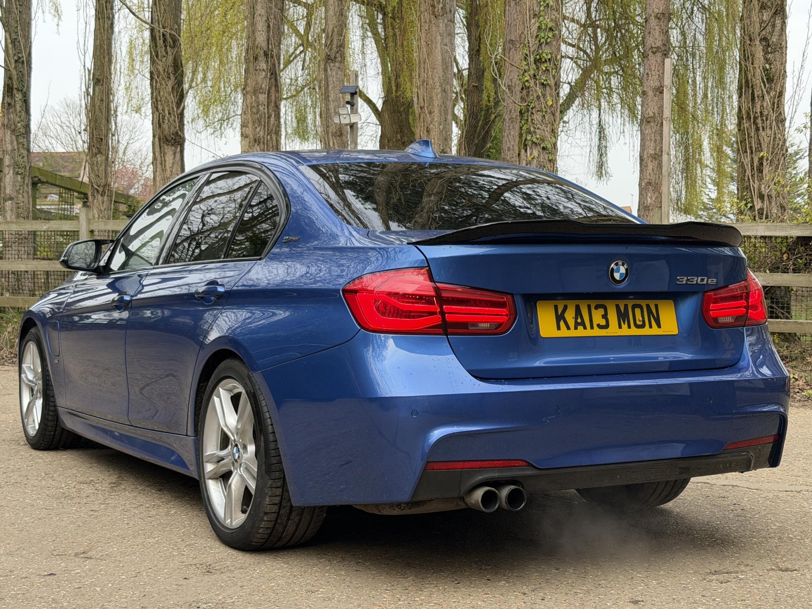 BMW 3 Series 2.0 330e 7.6kWh M Sport Saloon 4dr Petrol Plug-in Hybrid Auto Euro 6 (s/s) (252 ps)