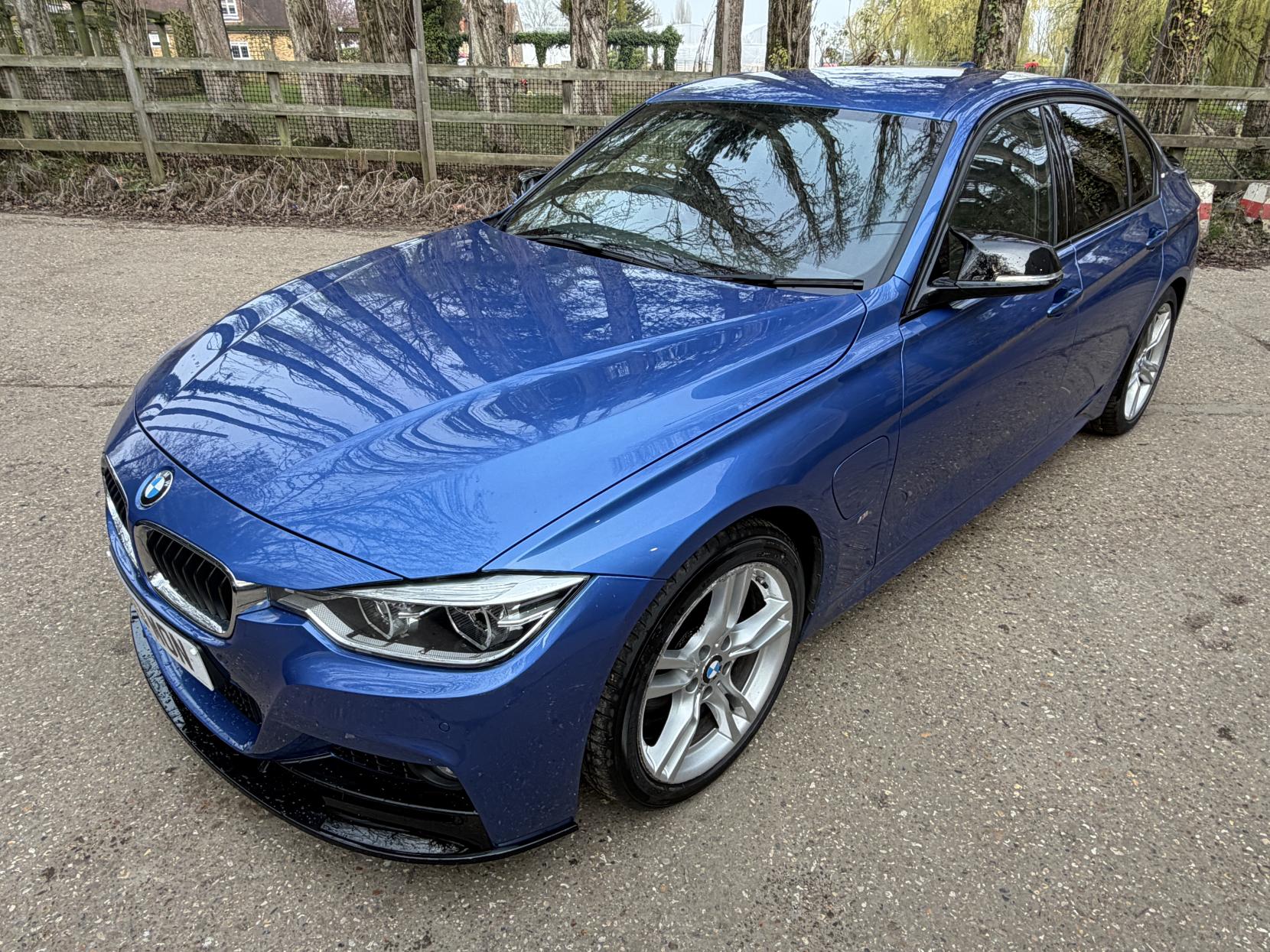 BMW 3 Series 2.0 330e 7.6kWh M Sport Saloon 4dr Petrol Plug-in Hybrid Auto Euro 6 (s/s) (252 ps)
