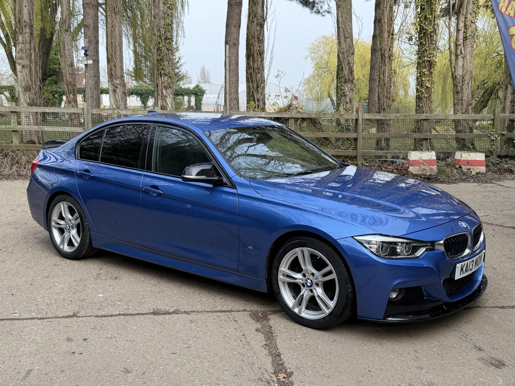 BMW 3 Series 2.0 330e 7.6kWh M Sport Saloon 4dr Petrol Plug-in Hybrid Auto Euro 6 (s/s) (252 ps)