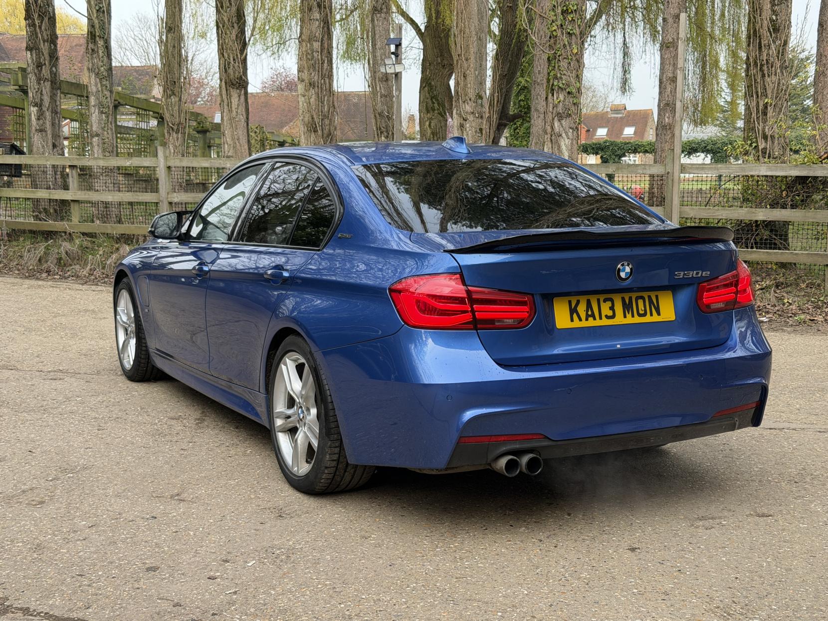 BMW 3 Series 2.0 330e 7.6kWh M Sport Saloon 4dr Petrol Plug-in Hybrid Auto Euro 6 (s/s) (252 ps)