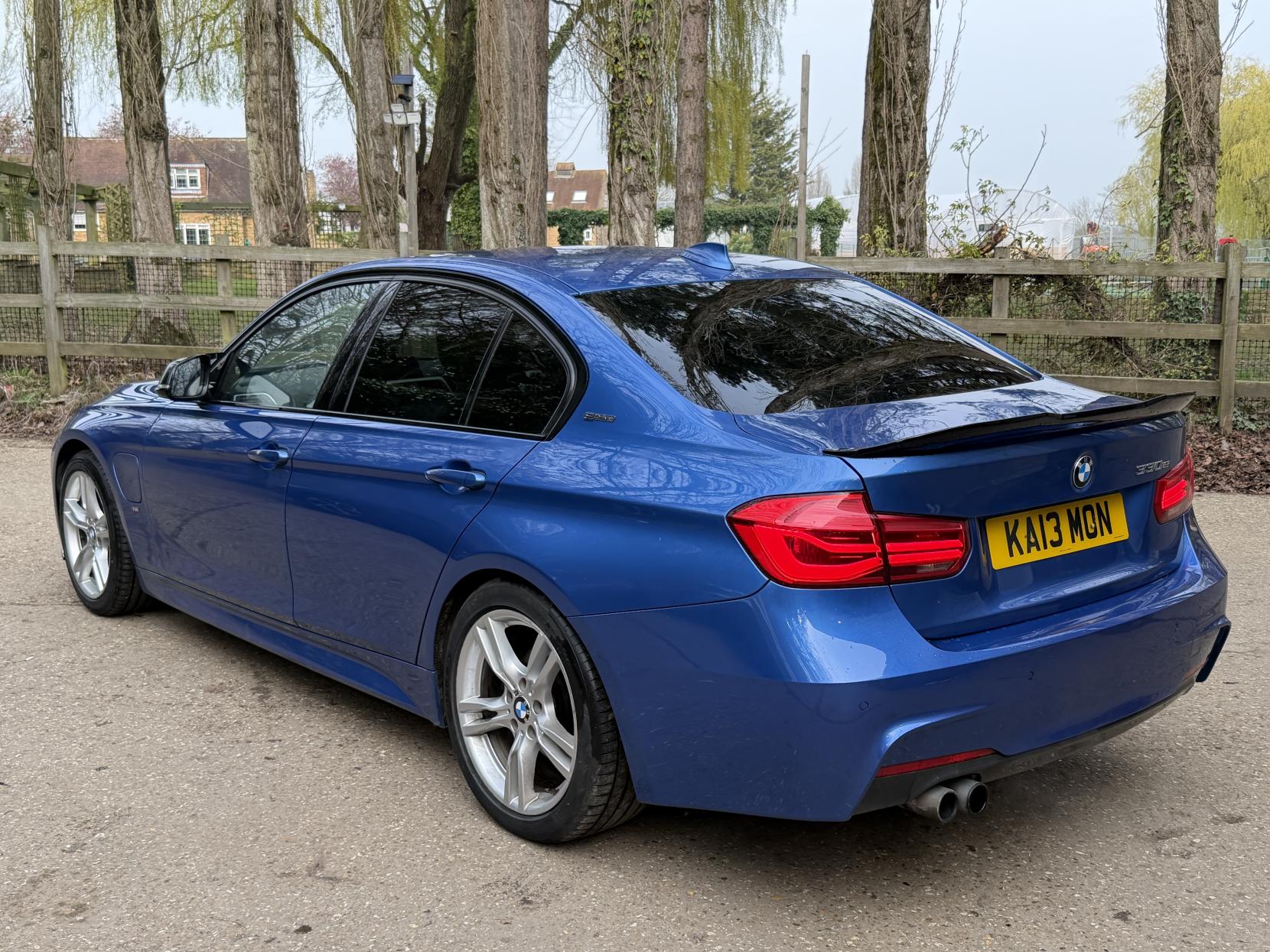 BMW 3 Series 2.0 330e 7.6kWh M Sport Saloon 4dr Petrol Plug-in Hybrid Auto Euro 6 (s/s) (252 ps)