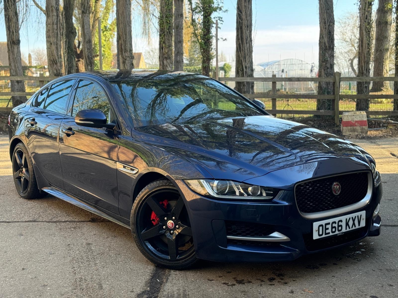 Jaguar XE 2.0d R-Sport Saloon 4dr Diesel Auto Euro 6 (s/s) (180 ps)