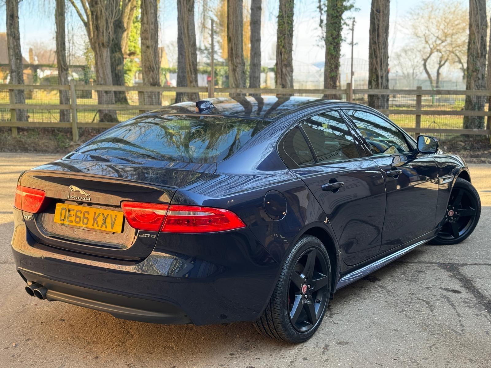 Jaguar XE 2.0d R-Sport Saloon 4dr Diesel Auto Euro 6 (s/s) (180 ps)