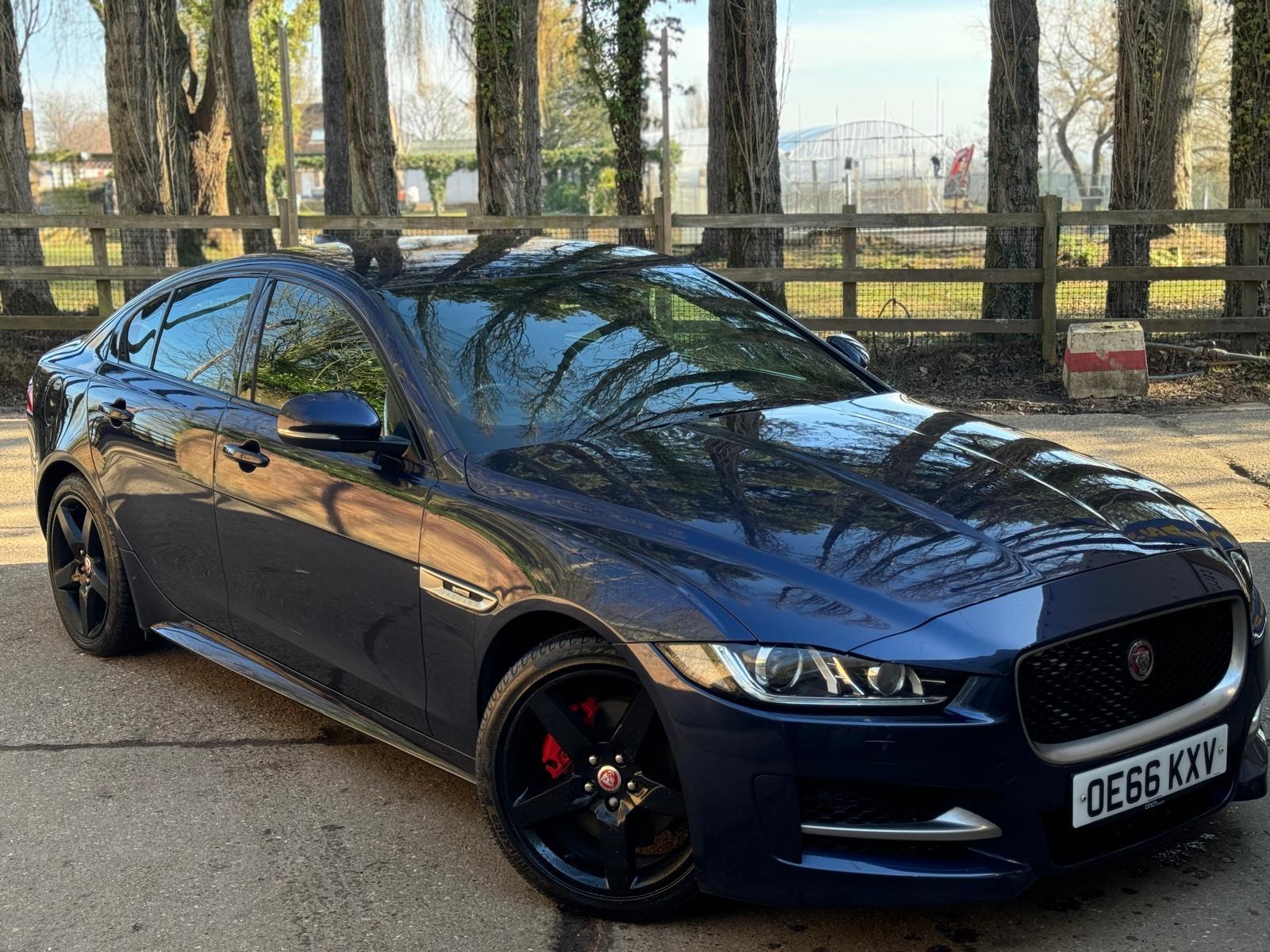 Jaguar XE 2.0d R-Sport Saloon 4dr Diesel Auto Euro 6 (s/s) (180 ps)