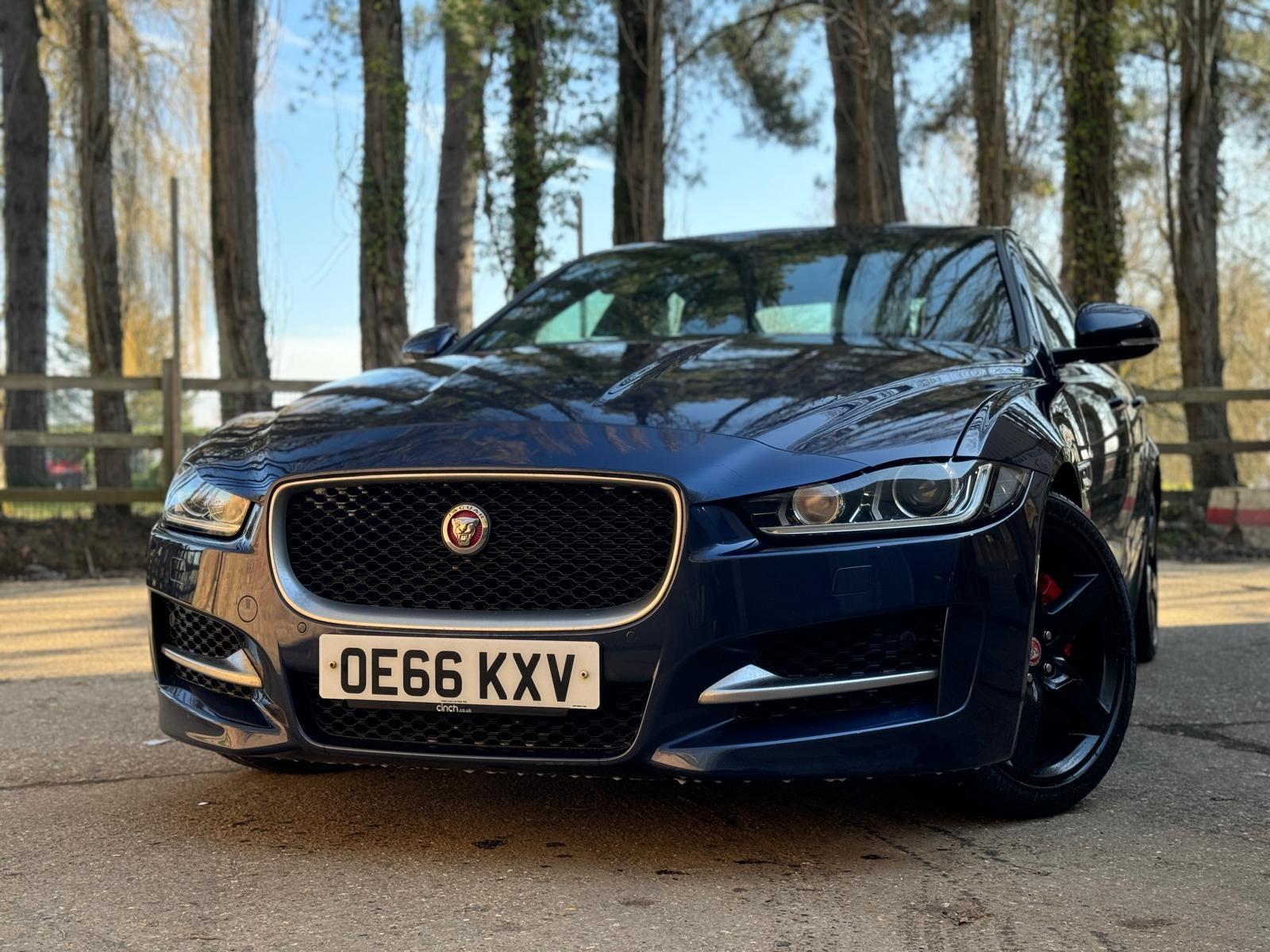 Jaguar XE 2.0d R-Sport Saloon 4dr Diesel Auto Euro 6 (s/s) (180 ps)