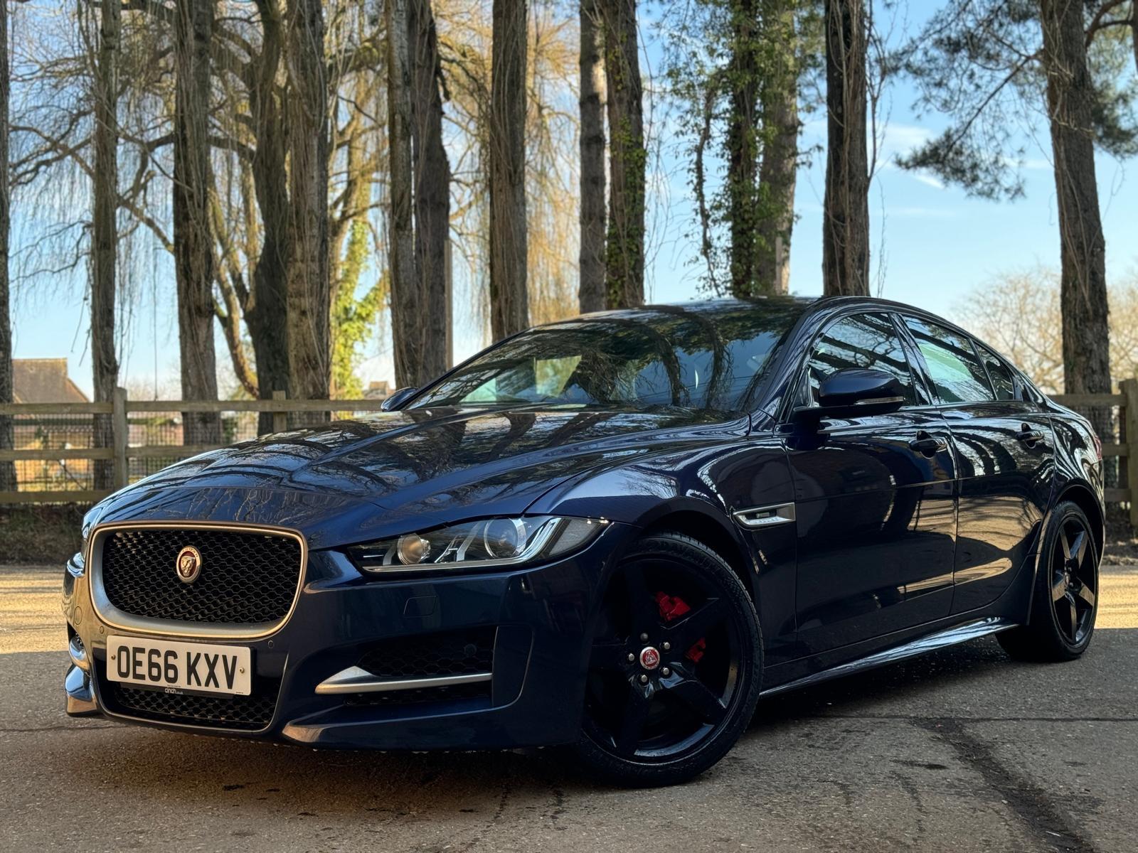 Jaguar XE 2.0d R-Sport Saloon 4dr Diesel Auto Euro 6 (s/s) (180 ps)