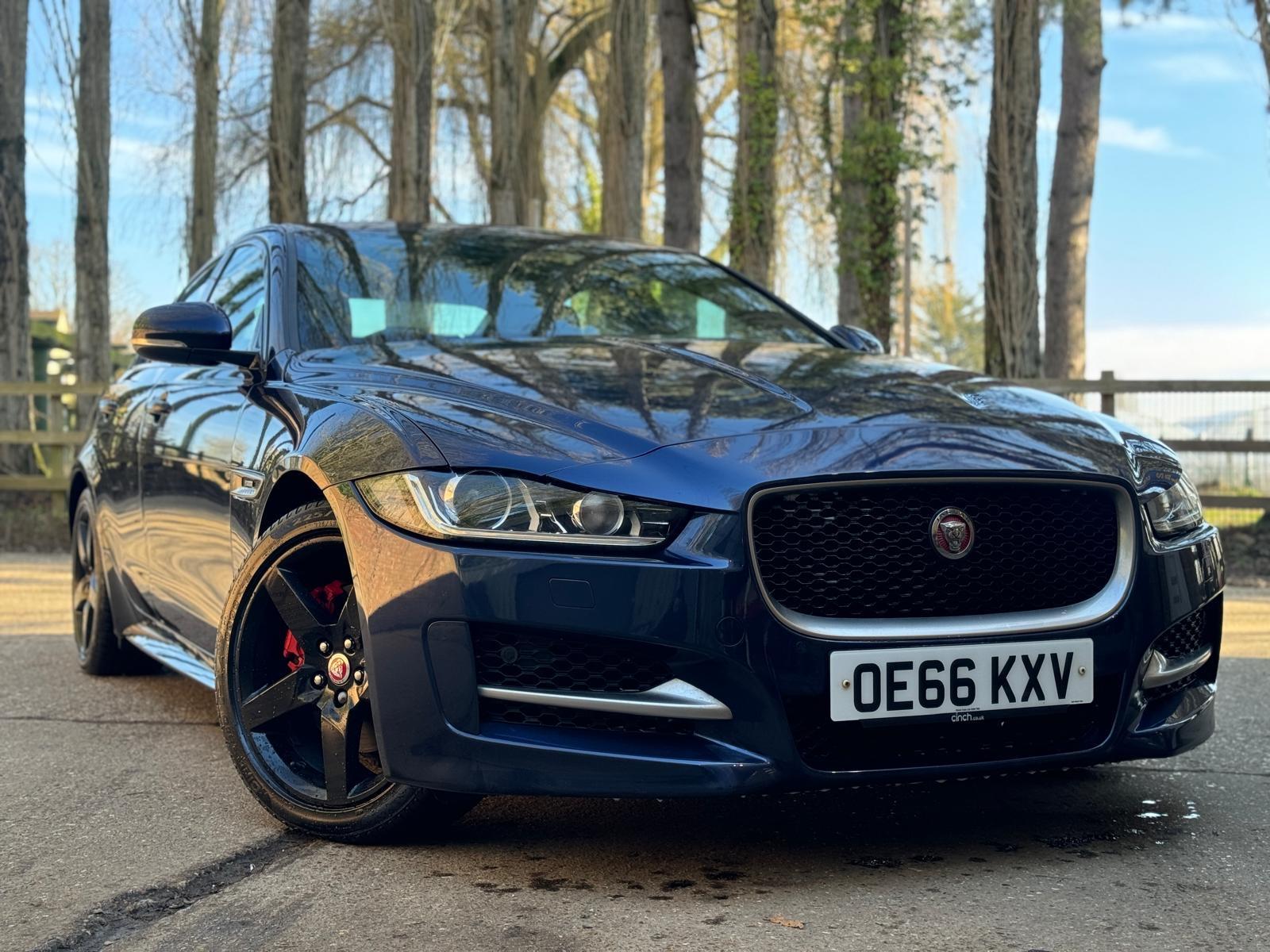 Jaguar XE 2.0d R-Sport Saloon 4dr Diesel Auto Euro 6 (s/s) (180 ps)