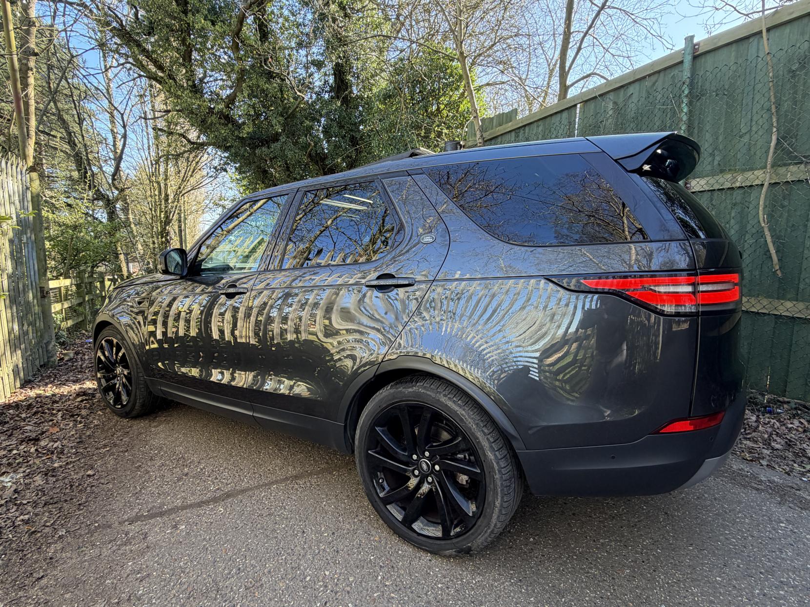 Land Rover Discovery 2.0 SD4 HSE Luxury SUV 5dr Diesel Auto 4WD Euro 6 (s/s) (240 ps)