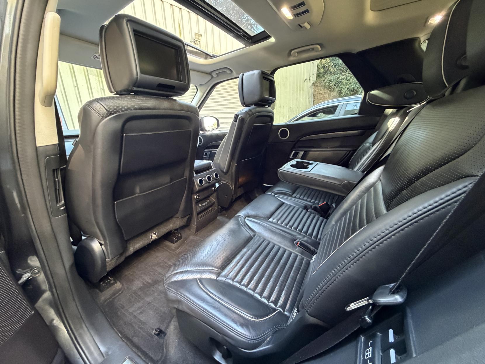 Land Rover Discovery 2.0 SD4 HSE Luxury SUV 5dr Diesel Auto 4WD Euro 6 (s/s) (240 ps)