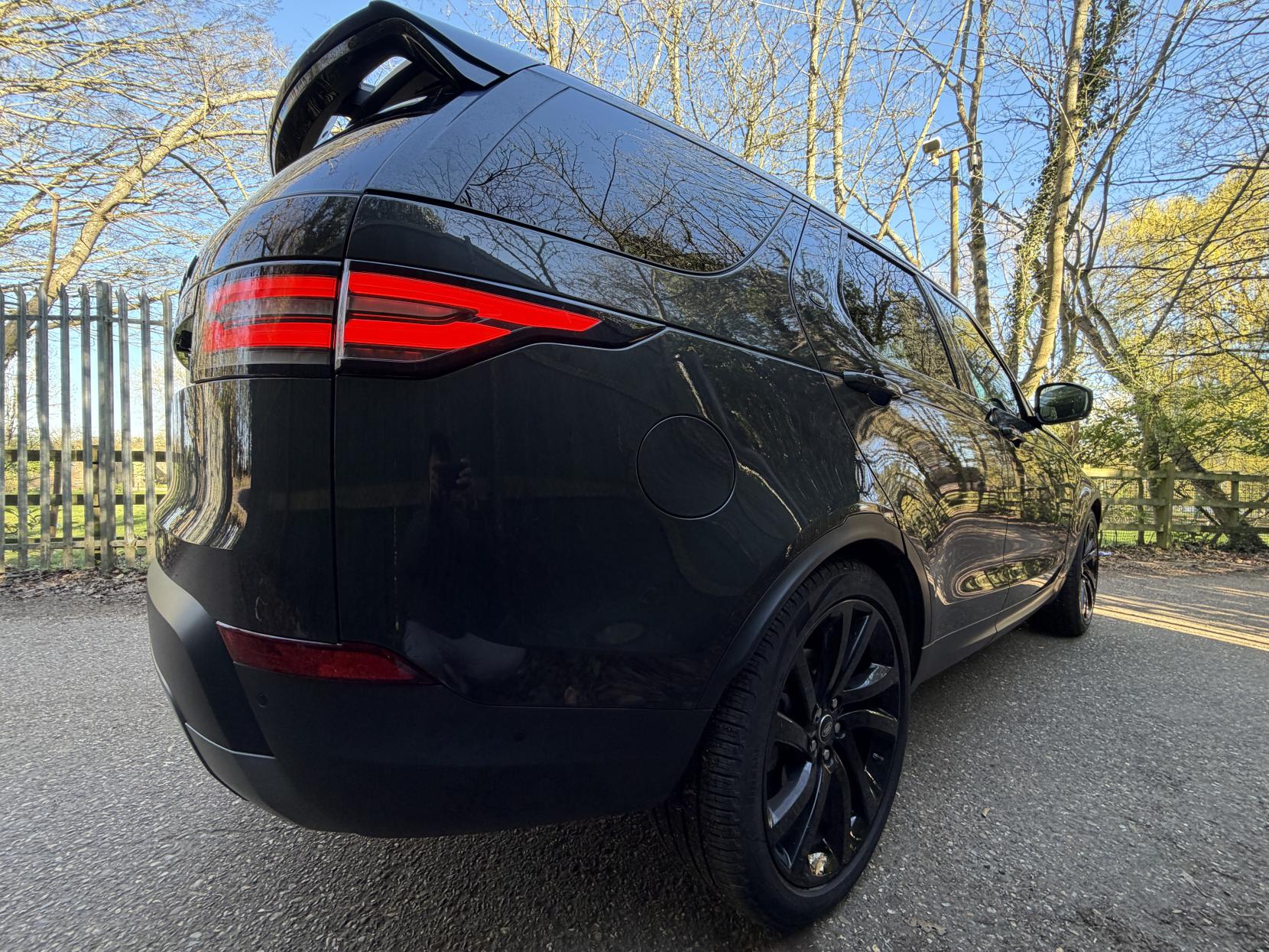 Land Rover Discovery 2.0 SD4 HSE Luxury SUV 5dr Diesel Auto 4WD Euro 6 (s/s) (240 ps)