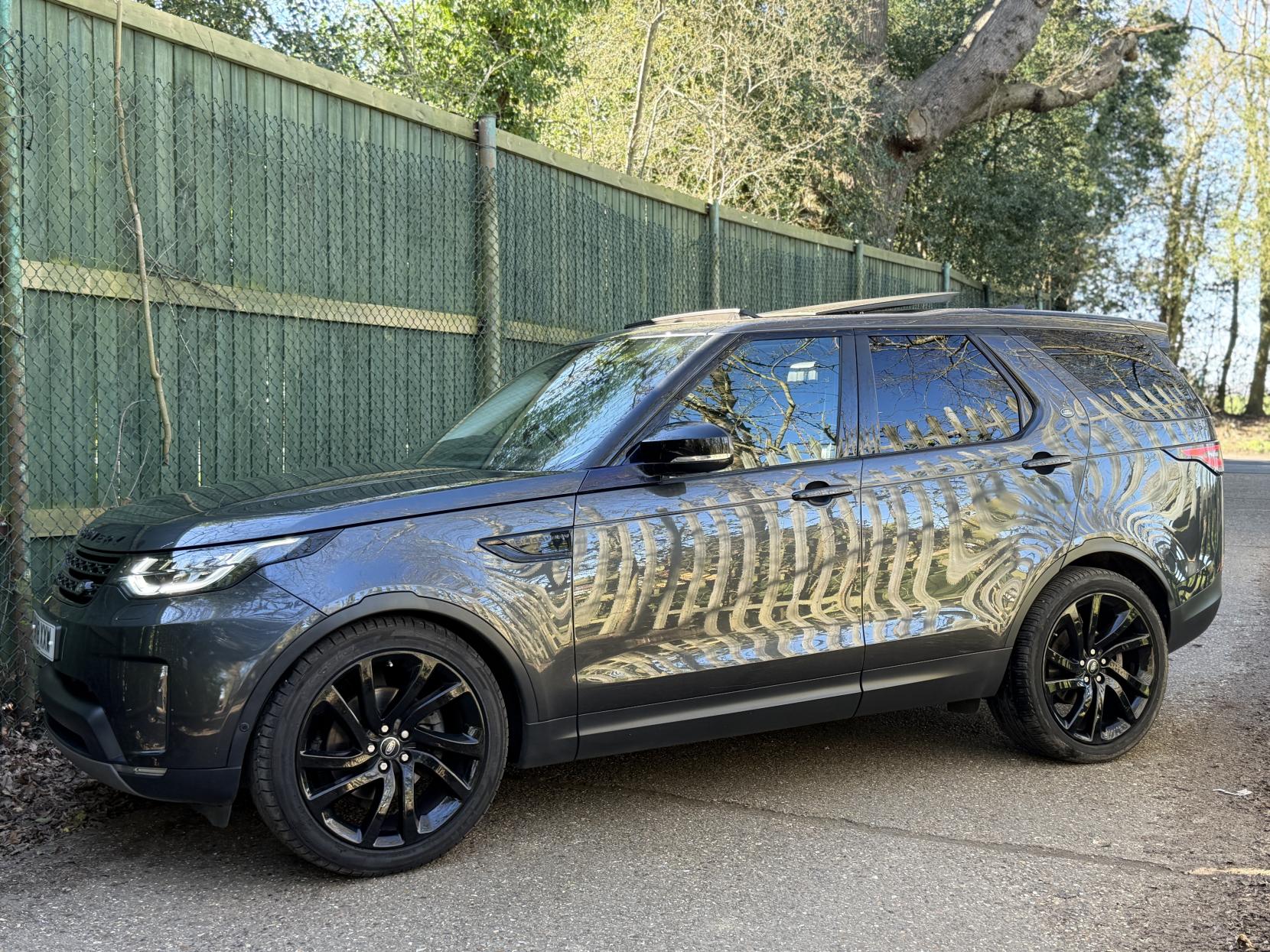 Land Rover Discovery 2.0 SD4 HSE Luxury SUV 5dr Diesel Auto 4WD Euro 6 (s/s) (240 ps)