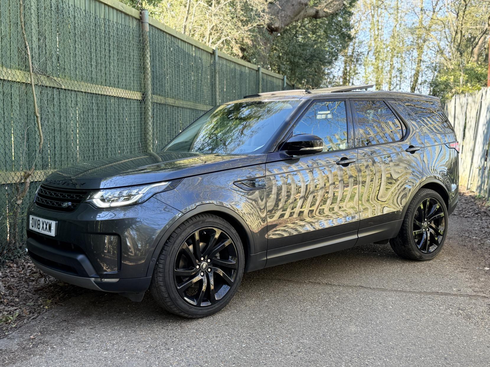 Land Rover Discovery 2.0 SD4 HSE Luxury SUV 5dr Diesel Auto 4WD Euro 6 (s/s) (240 ps)