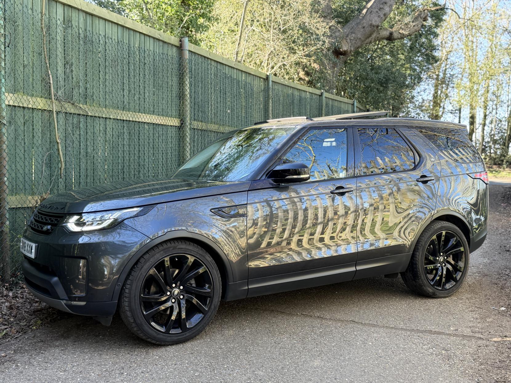 Land Rover Discovery 2.0 SD4 HSE Luxury SUV 5dr Diesel Auto 4WD Euro 6 (s/s) (240 ps)