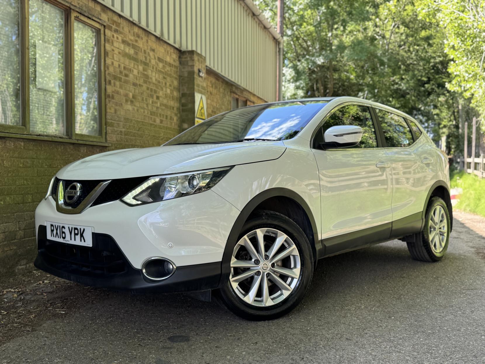 Nissan Qashqai 1.2 DIG-T Acenta SUV 5dr Petrol Manual 2WD Euro 6 (s/s) (115 ps)