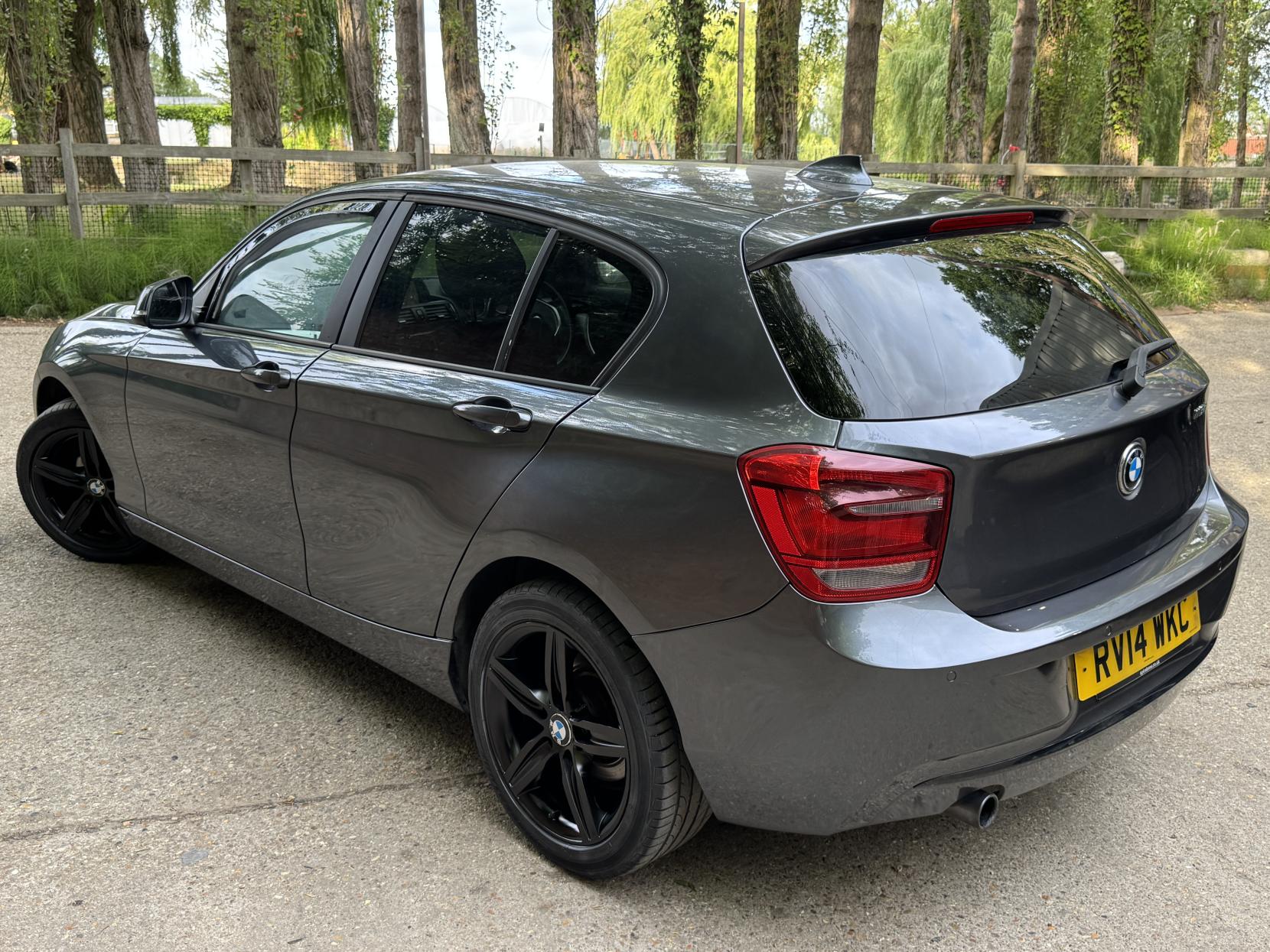 BMW 1 Series 1.6 116i Sport Hatchback 5dr Petrol Auto Euro 6 (s/s) (136 ps)