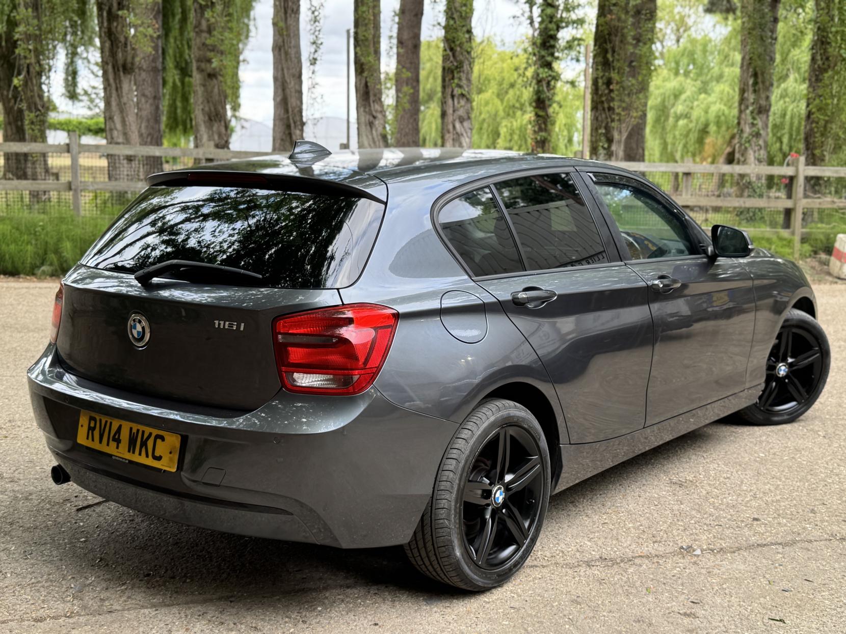 BMW 1 Series 1.6 116i Sport Hatchback 5dr Petrol Auto Euro 6 (s/s) (136 ps)