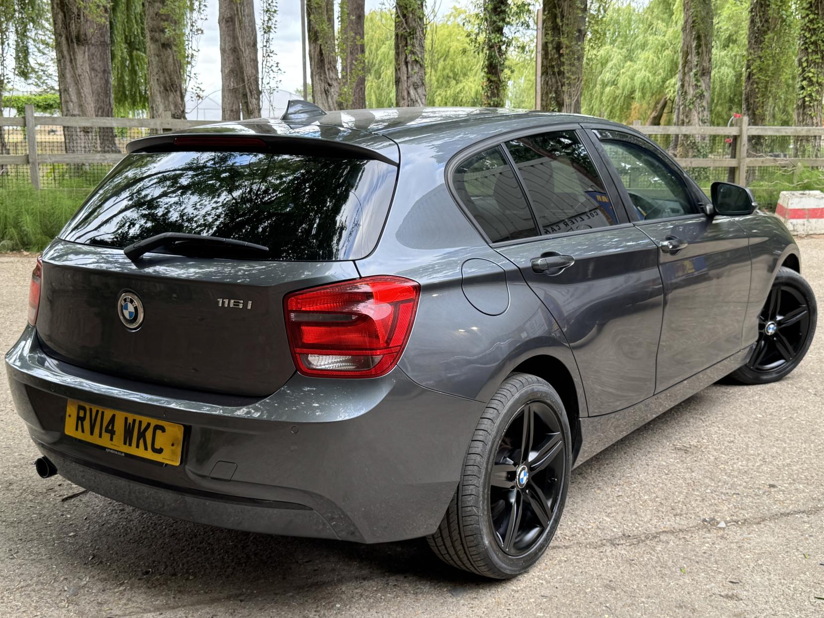 BMW 1 Series 1.6 116i Sport Hatchback 5dr Petrol Auto Euro 6 (s/s) (136 ps)
