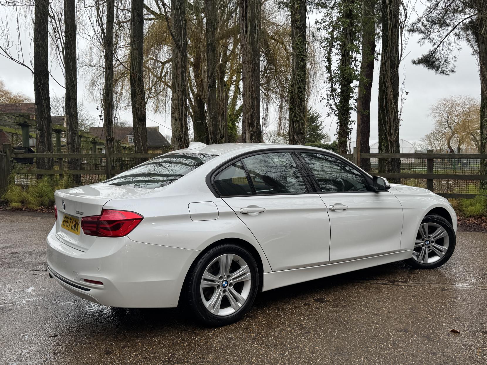 BMW 3 Series 1.5 318i Sport Saloon 4dr Petrol Manual Euro 6 (s/s) (136 ps)