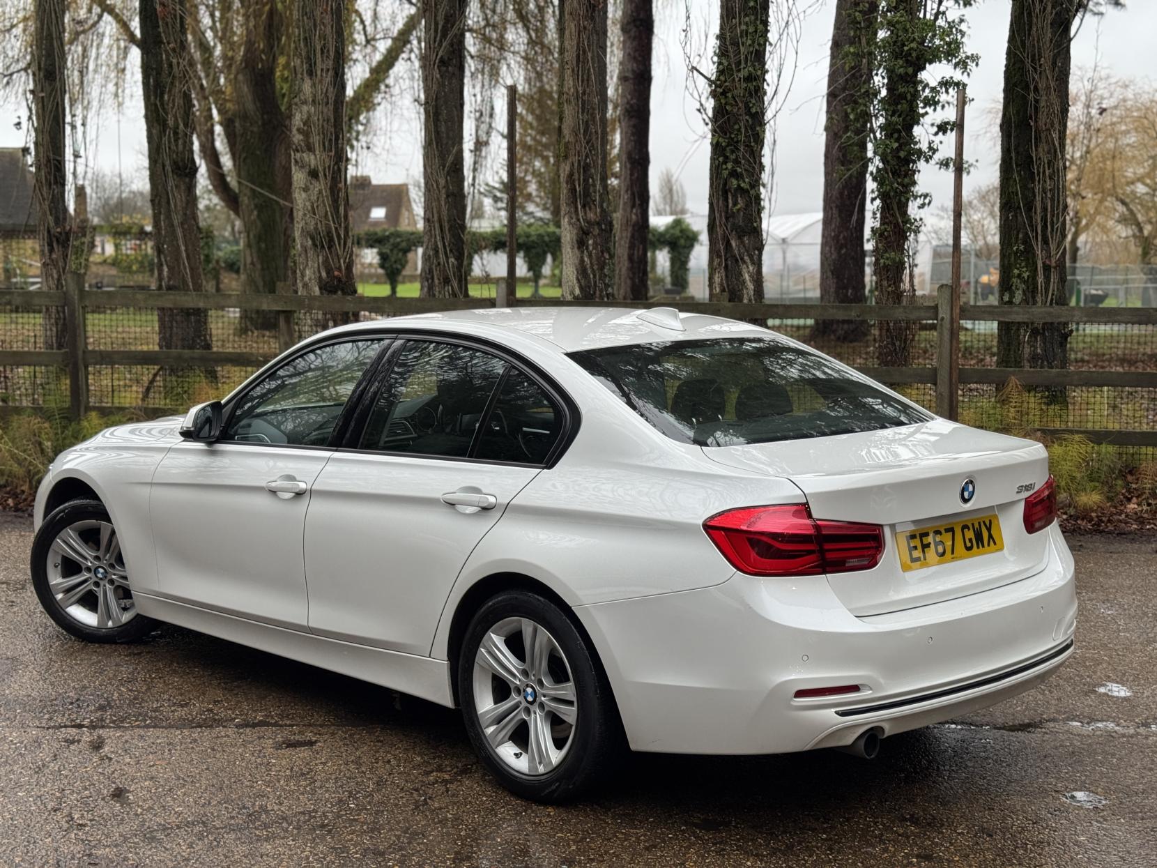 BMW 3 Series 1.5 318i Sport Saloon 4dr Petrol Manual Euro 6 (s/s) (136 ps)