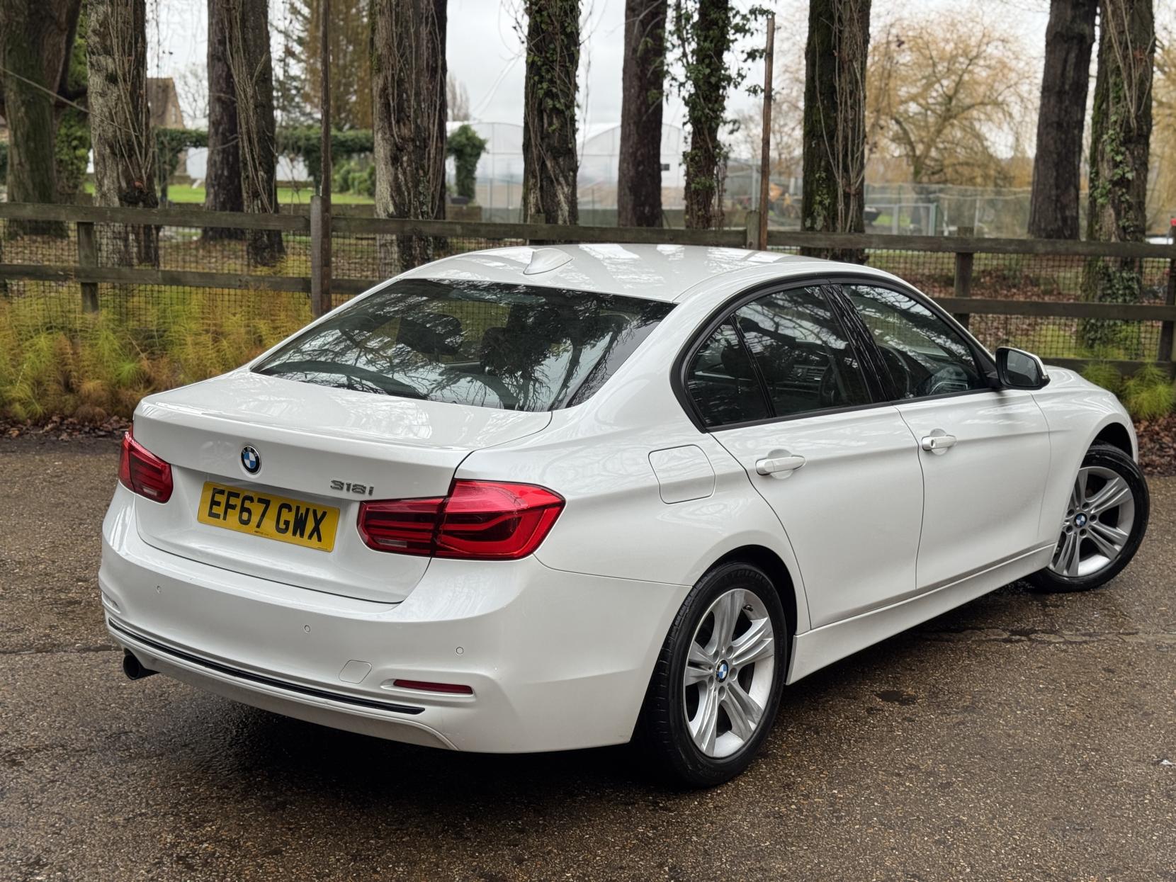 BMW 3 Series 1.5 318i Sport Saloon 4dr Petrol Manual Euro 6 (s/s) (136 ps)