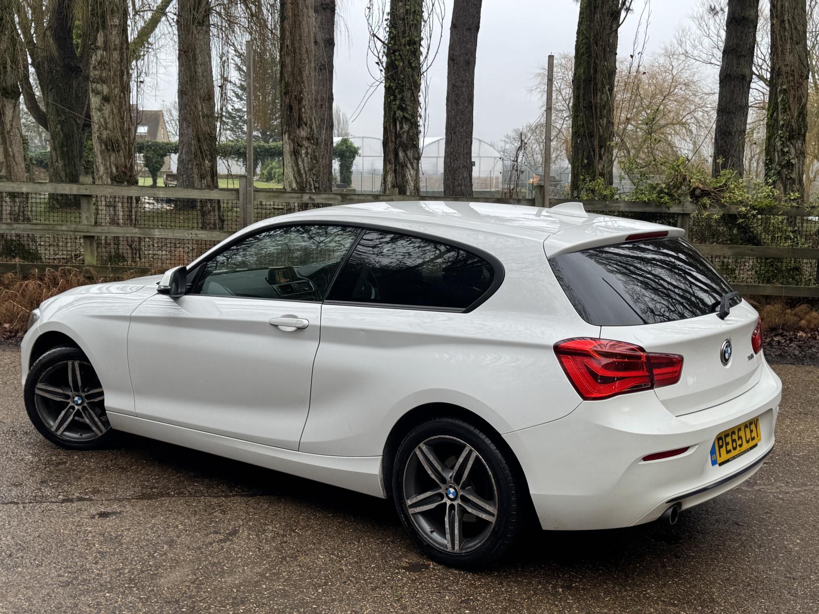 BMW 1 Series 1.5 118i Sport Hatchback 3dr Petrol Manual Euro 6 (s/s) (136 ps)