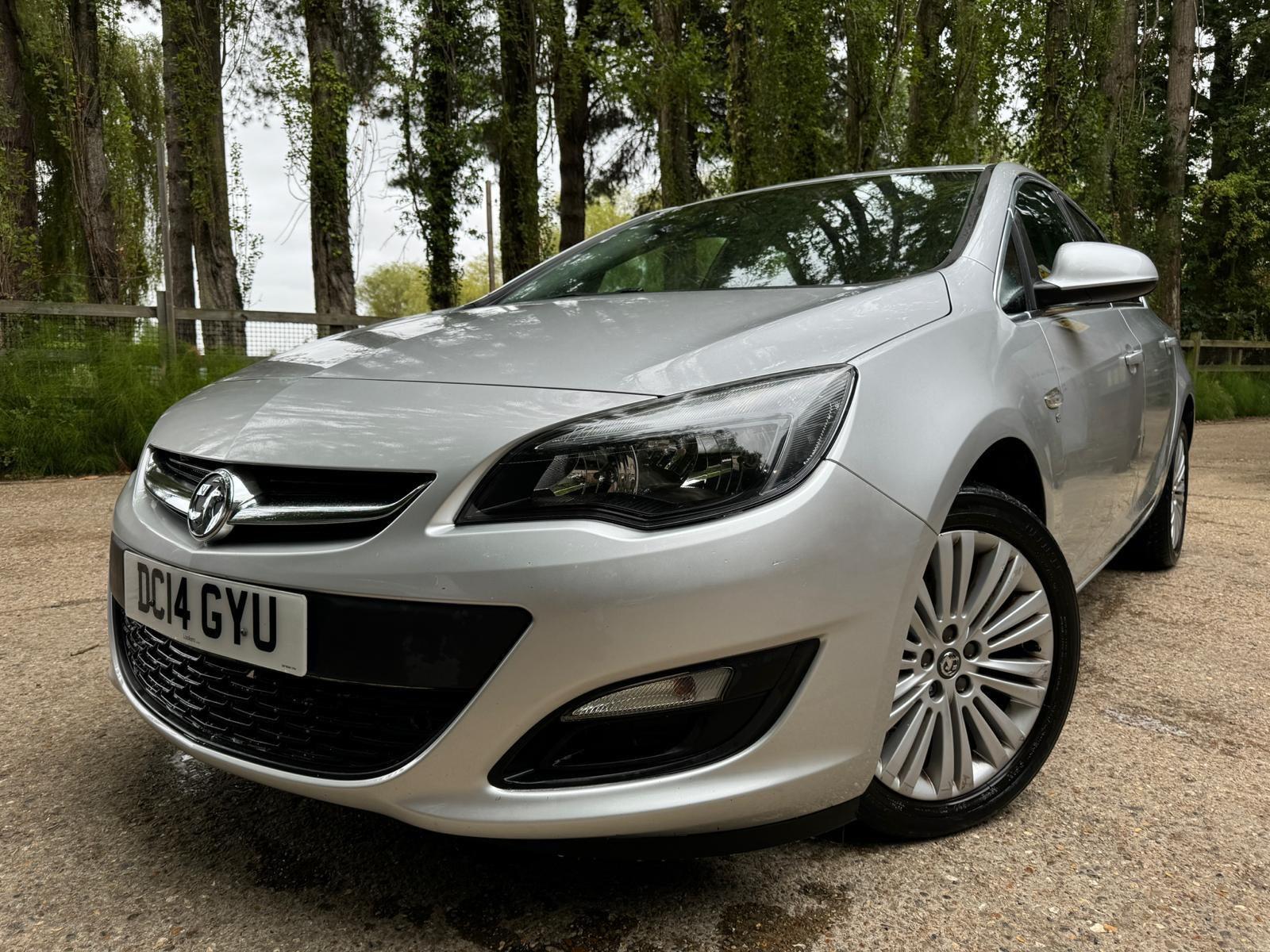 Vauxhall Astra 1.4 16v Excite Euro 5 5dr