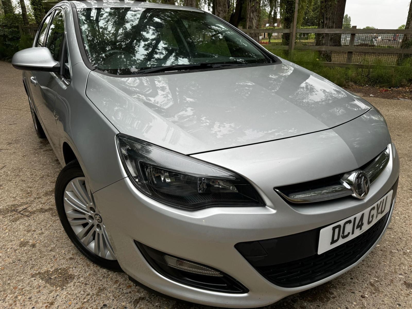 Vauxhall Astra 1.4 16v Excite Euro 5 5dr