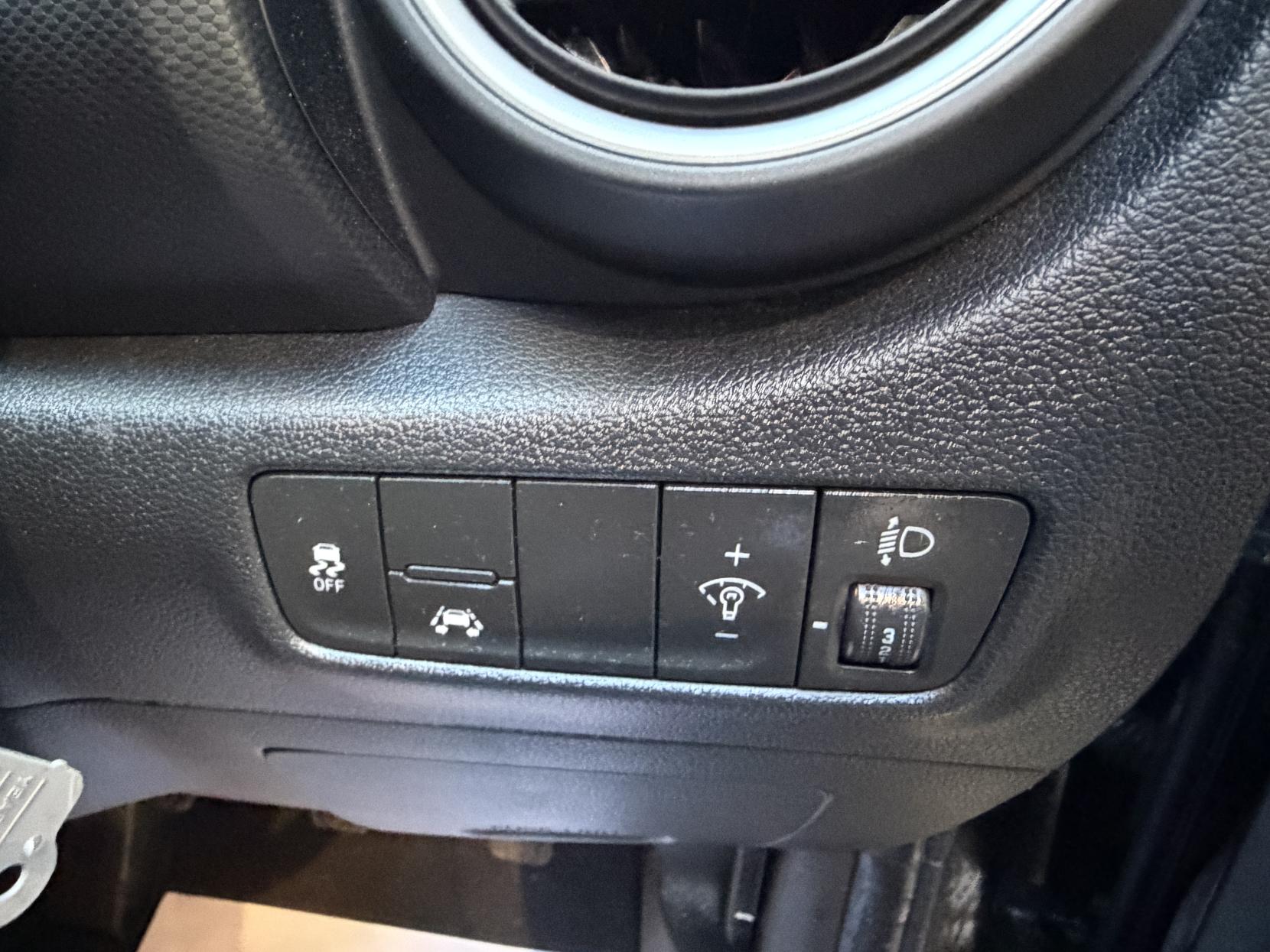 Hyundai KONA 1.0 T-GDi Play SUV 5dr Petrol Manual Euro 6 (s/s) (120 ps)