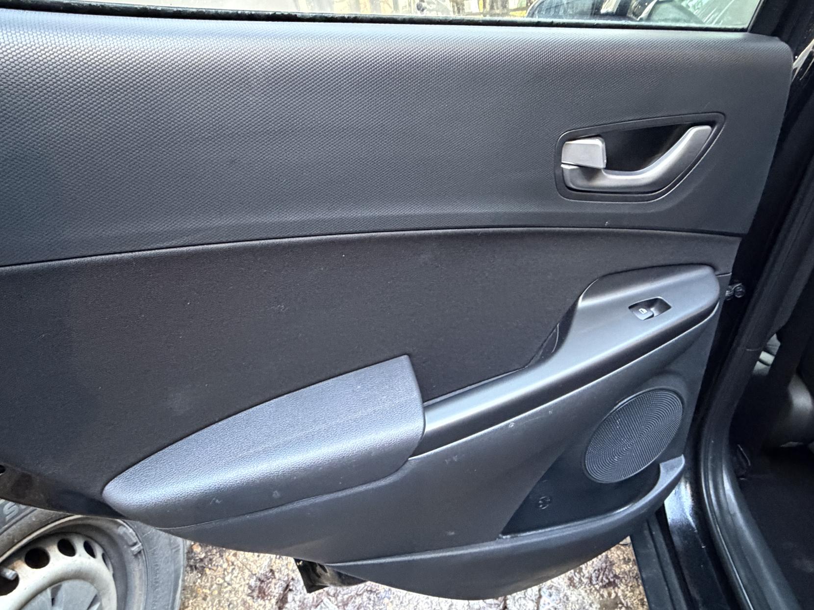 Hyundai KONA 1.0 T-GDi Play SUV 5dr Petrol Manual Euro 6 (s/s) (120 ps)