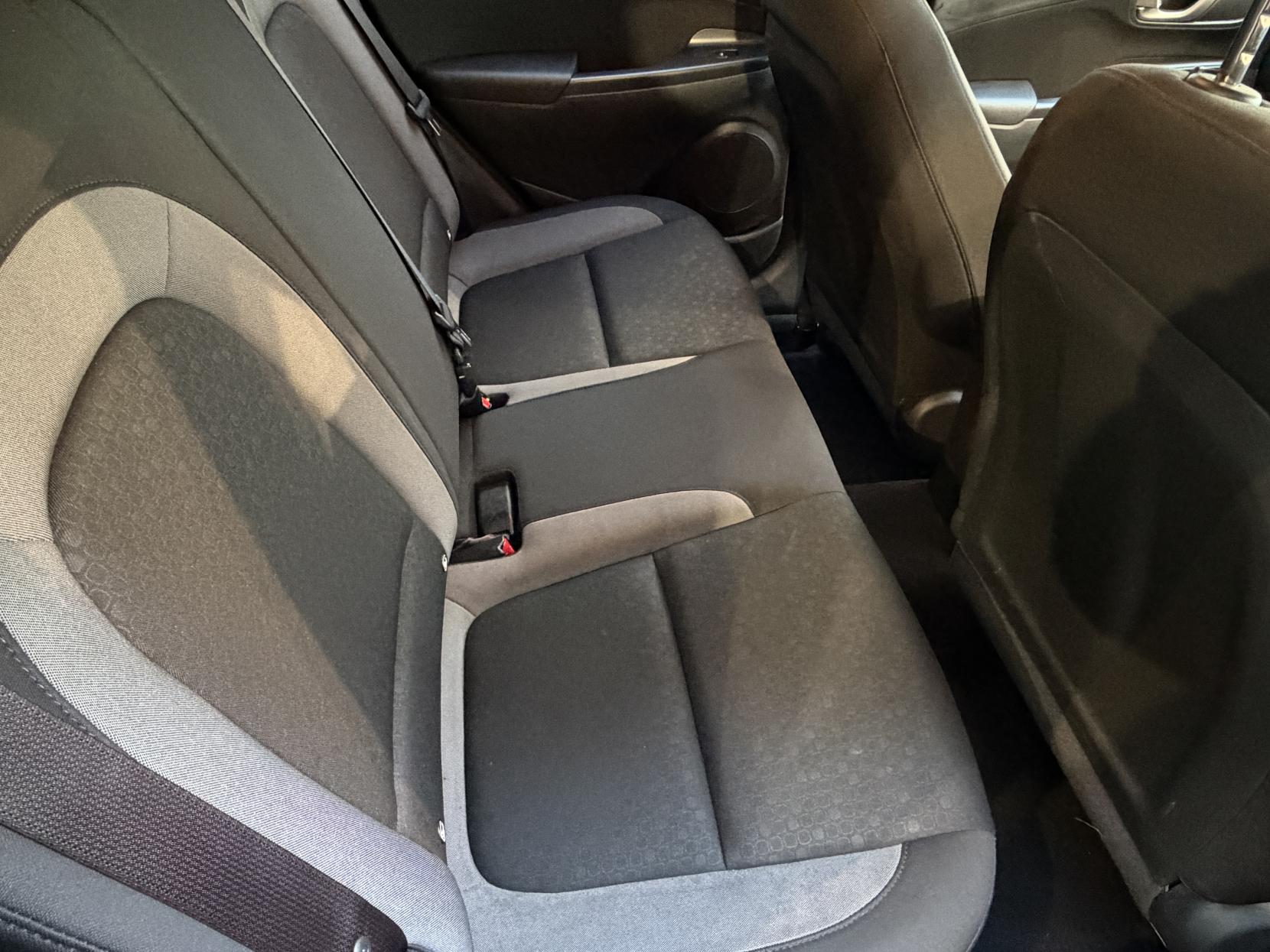 Hyundai KONA 1.0 T-GDi Play SUV 5dr Petrol Manual Euro 6 (s/s) (120 ps)