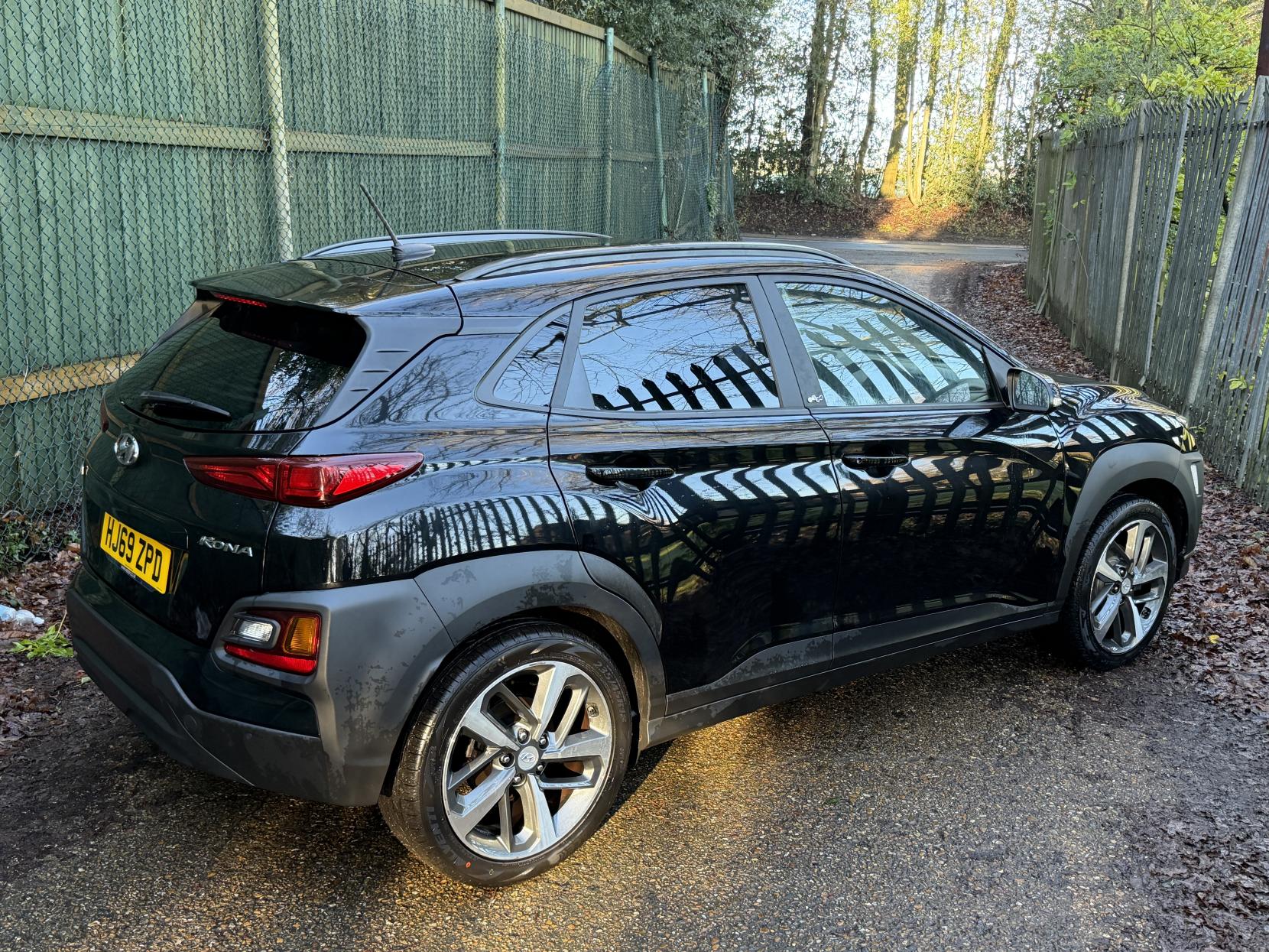 Hyundai KONA 1.0 T-GDi Play SUV 5dr Petrol Manual Euro 6 (s/s) (120 ps)