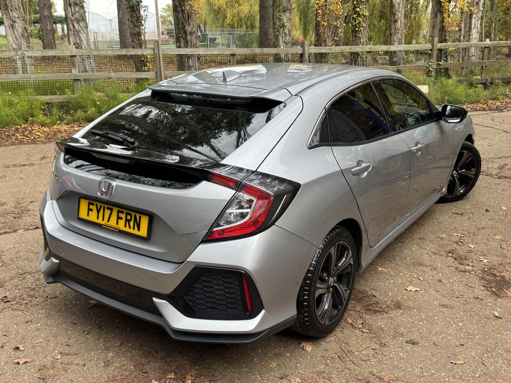 Honda Civic 1.0 VTEC Turbo SR Hatchback 5dr Petrol CVT Euro 6 (s/s) (129 ps)