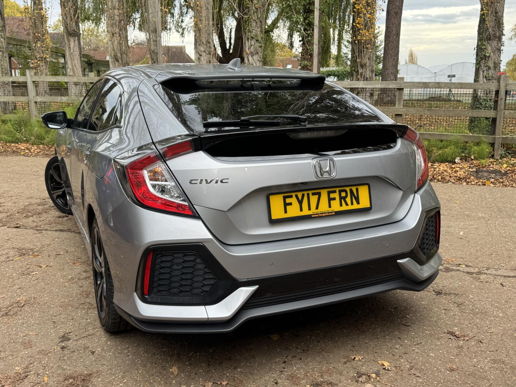 Honda Civic 1.0 VTEC Turbo SR Hatchback 5dr Petrol CVT Euro 6 (s/s) (129 ps)