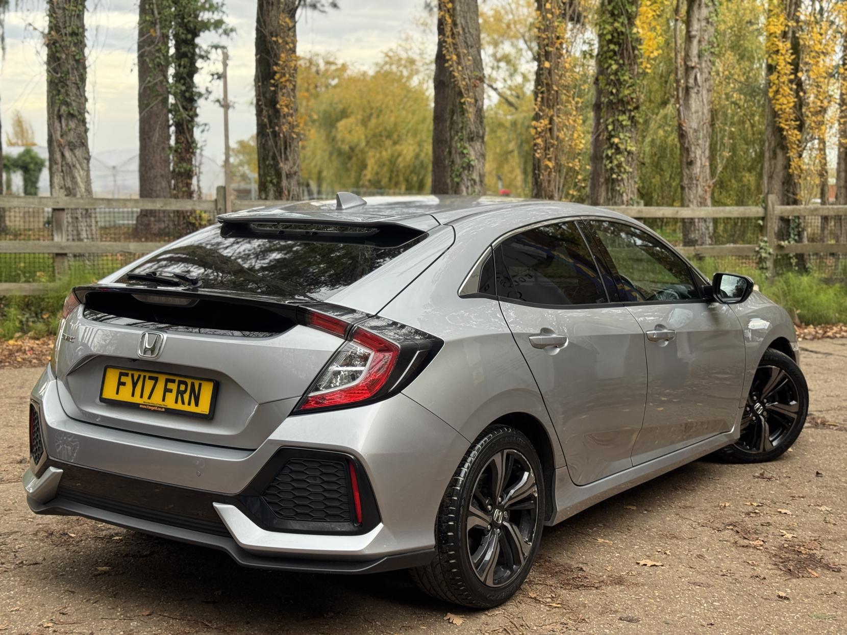 Honda Civic 1.0 VTEC Turbo SR Hatchback 5dr Petrol CVT Euro 6 (s/s) (129 ps)