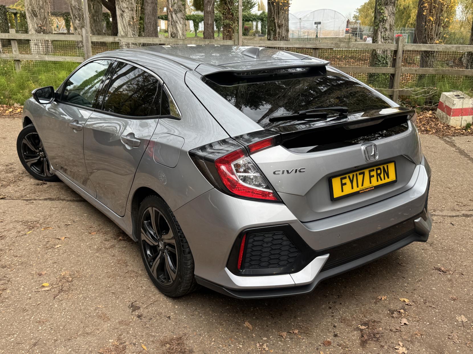 Honda Civic 1.0 VTEC Turbo SR Hatchback 5dr Petrol CVT Euro 6 (s/s) (129 ps)