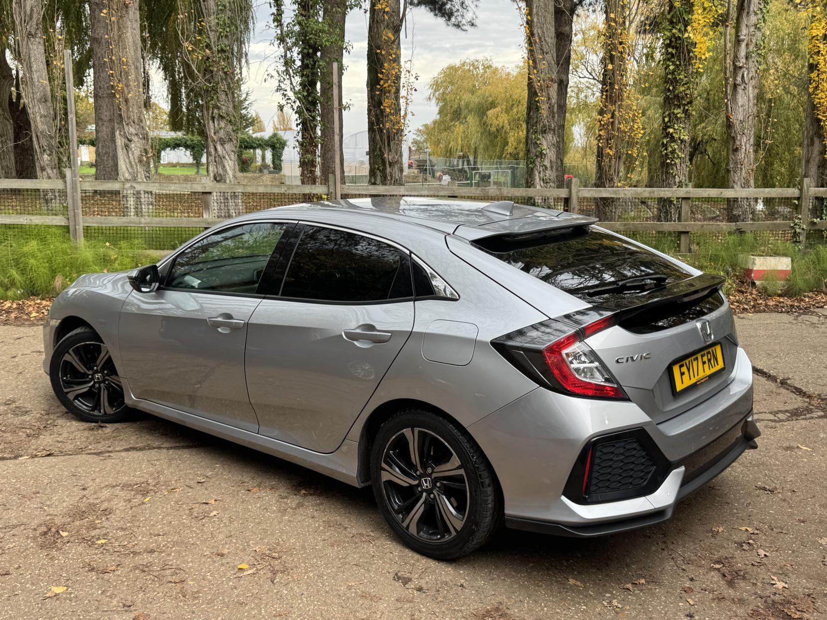 Honda Civic 1.0 VTEC Turbo SR Hatchback 5dr Petrol CVT Euro 6 (s/s) (129 ps)