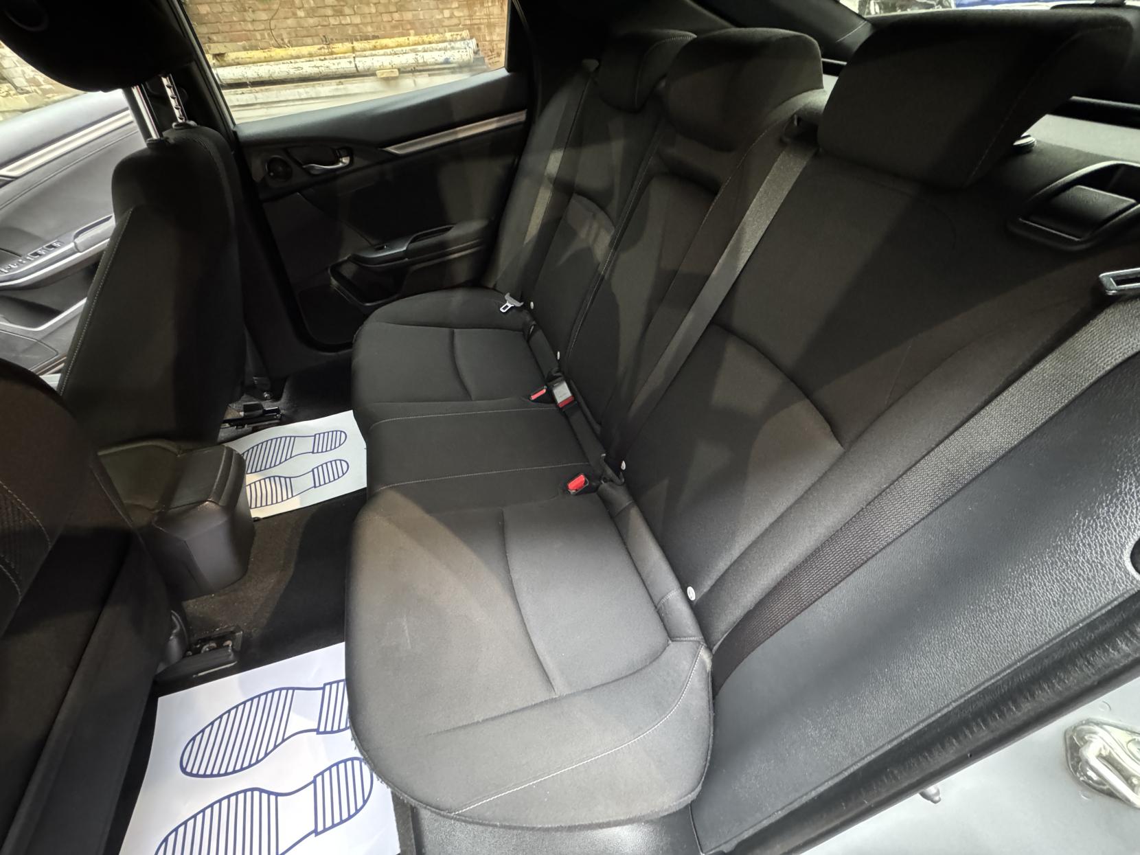 Honda Civic 1.0 VTEC Turbo SR Hatchback 5dr Petrol CVT Euro 6 (s/s) (129 ps)