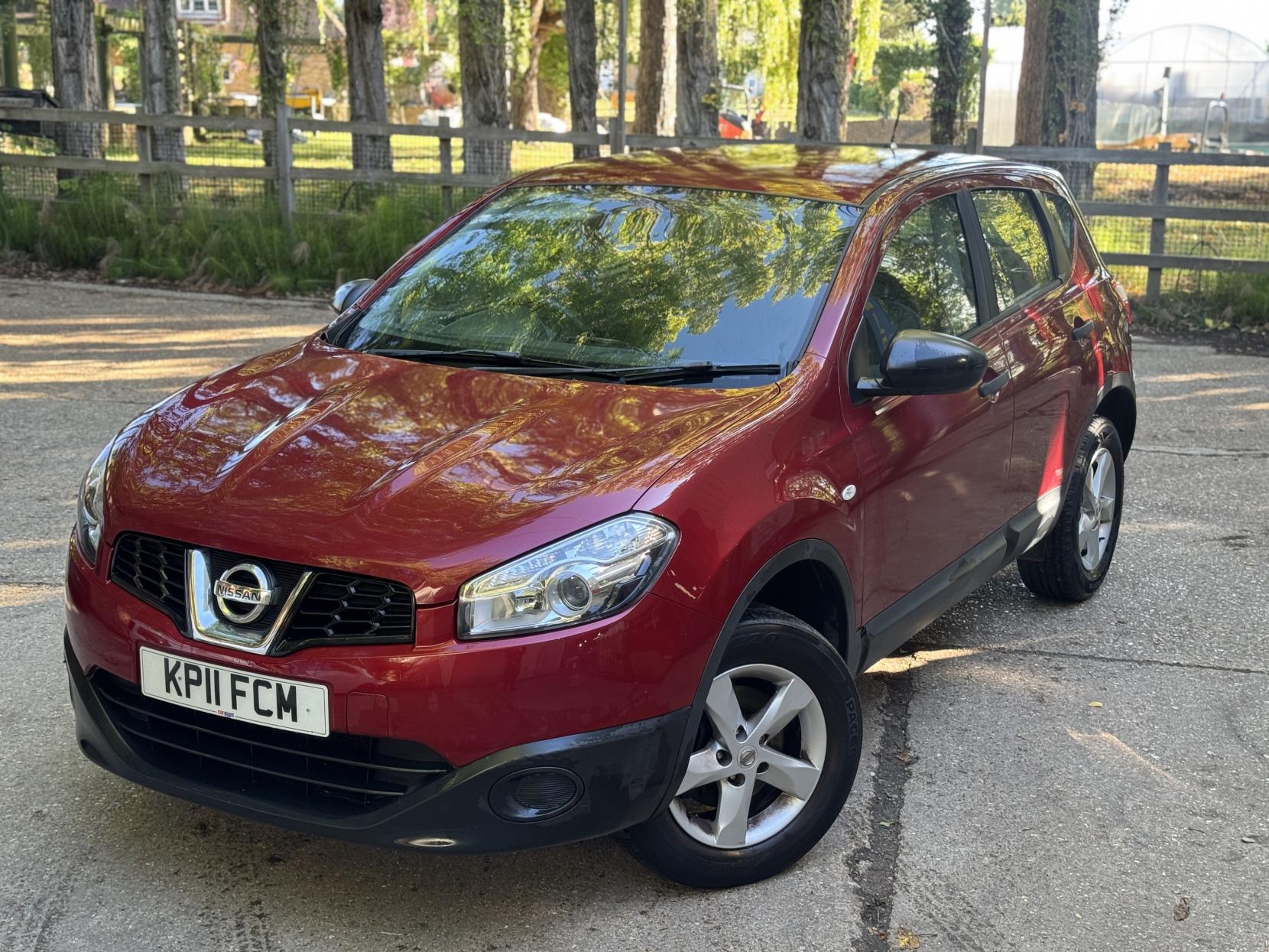 Nissan Qashqai 1.6 Visia SUV 5dr Petrol Manual 2WD Euro 5 (s/s) (117 ps)