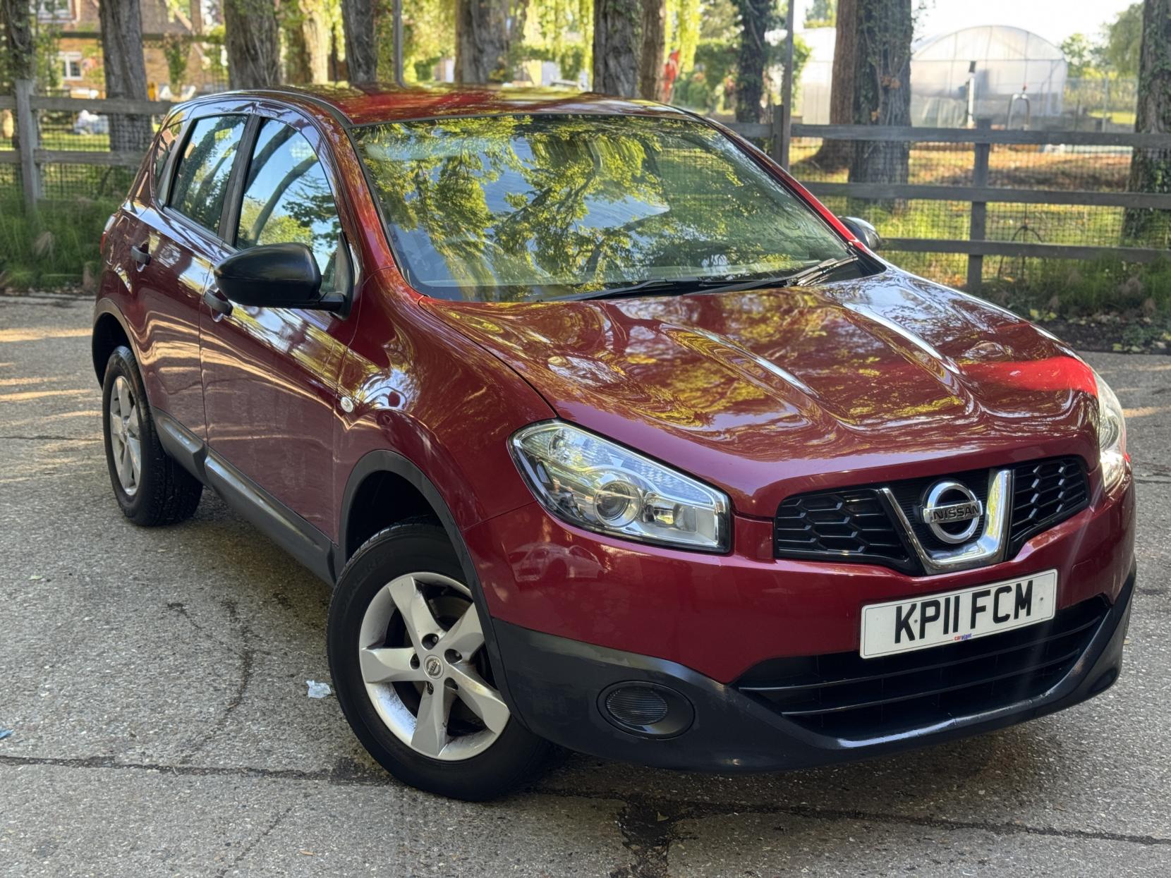 Nissan Qashqai 1.6 Visia SUV 5dr Petrol Manual 2WD Euro 5 (s/s) (117 ps)