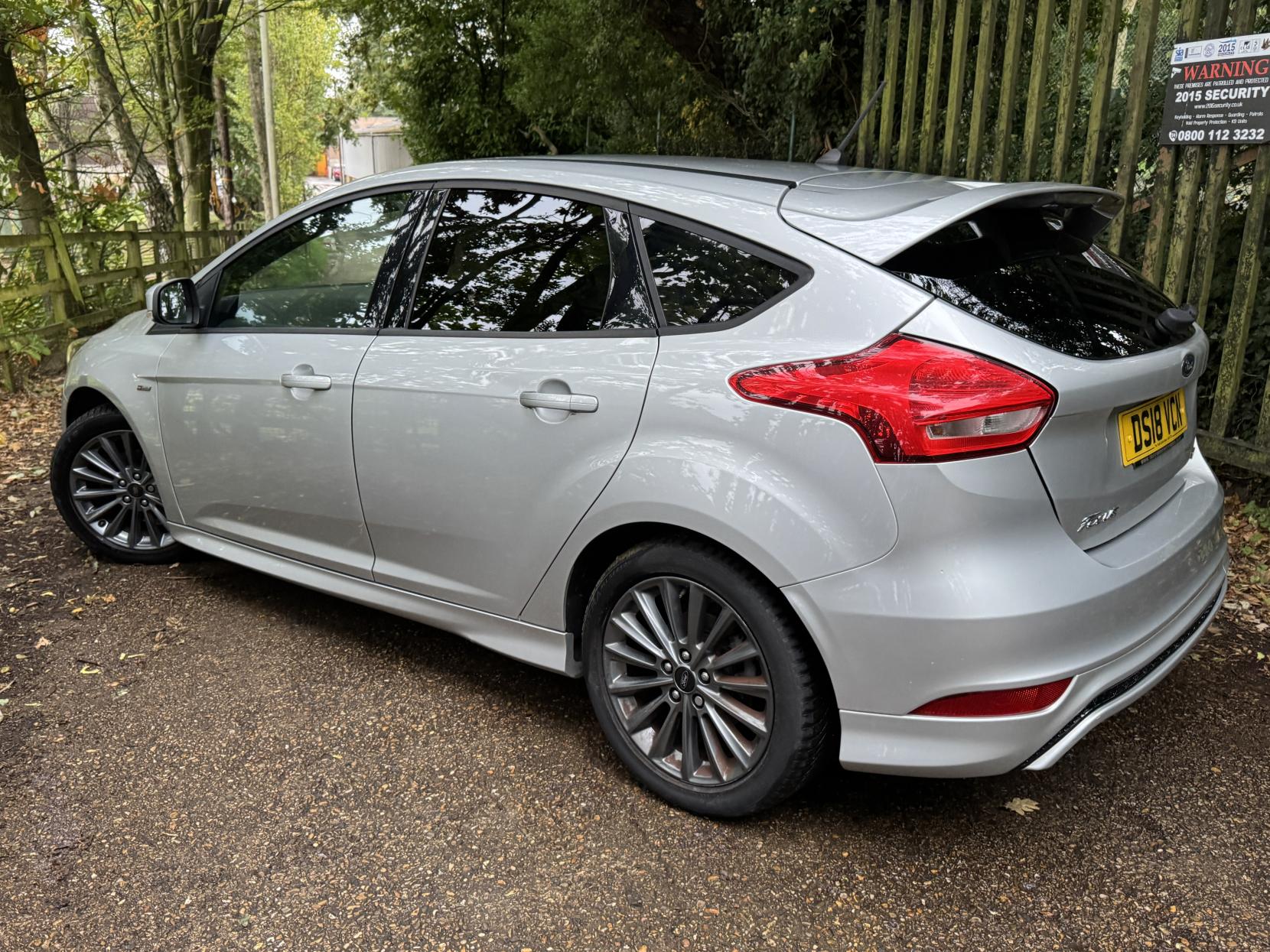 Ford Focus 1.0T EcoBoost ST-Line Hatchback 5dr Petrol Manual Euro 6 (s/s) (140 ps)