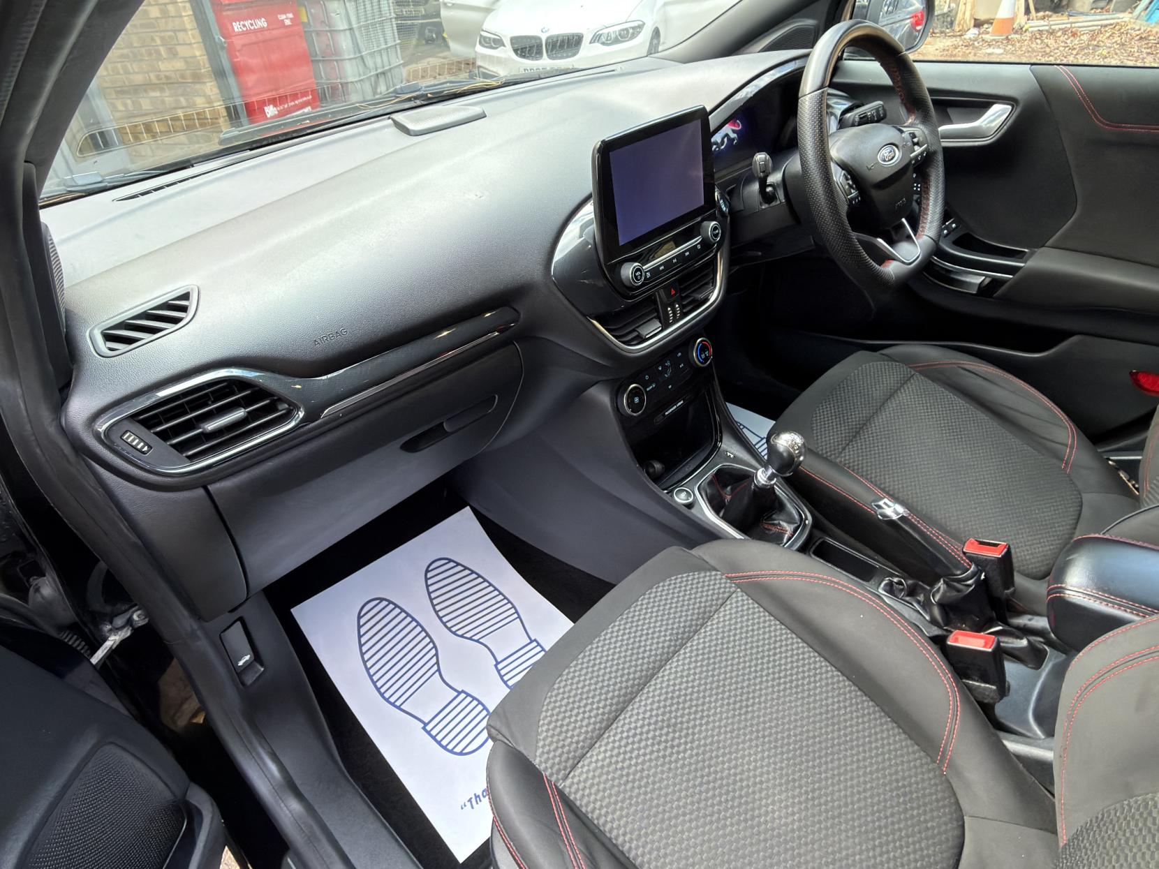 Ford Puma 1.0T EcoBoost MHEV ST-Line SUV 5dr Petrol Manual Euro 6 (s/s) (125 ps)