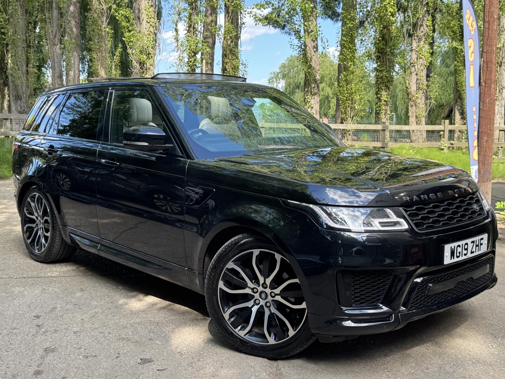 Land Rover Range Rover Sport 3.0 SD V6 HSE Dynamic SUV 5dr Diesel Auto 4WD Euro 6 (s/s) (306 ps)